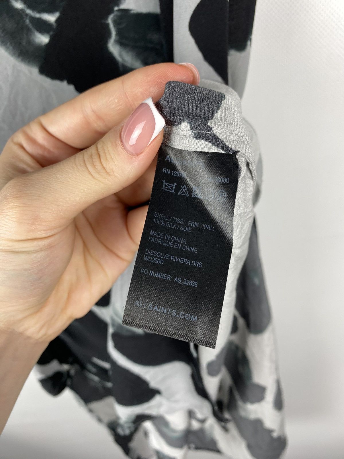Allsaints Allsaints ladies silk Dissolve Riviera patterned dress Size M / US 6-8 / IT 42-44 - 10 Thumbnail