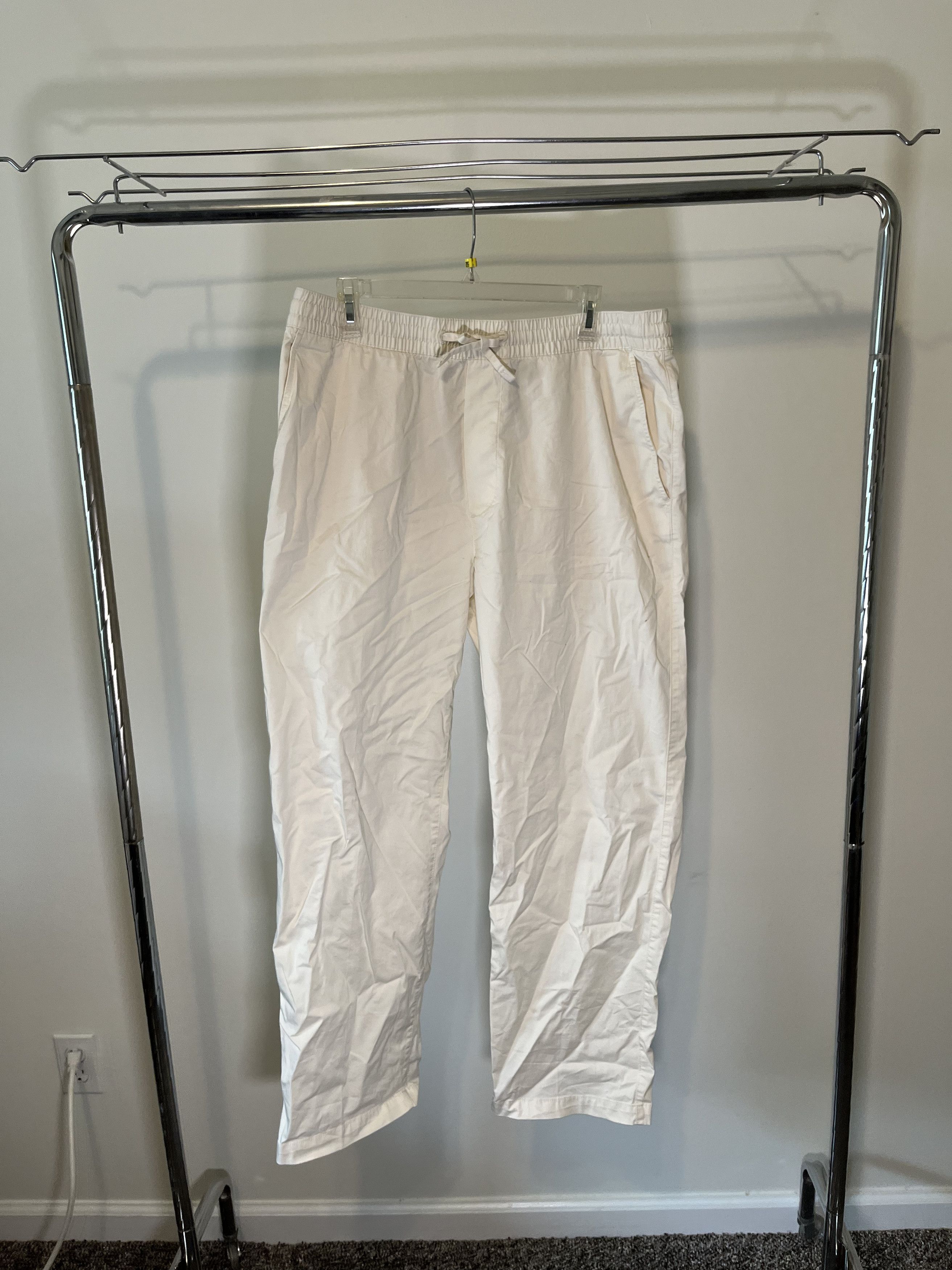 H&M summer pants Size US 40 / EU 56 - 1 Thumbnail