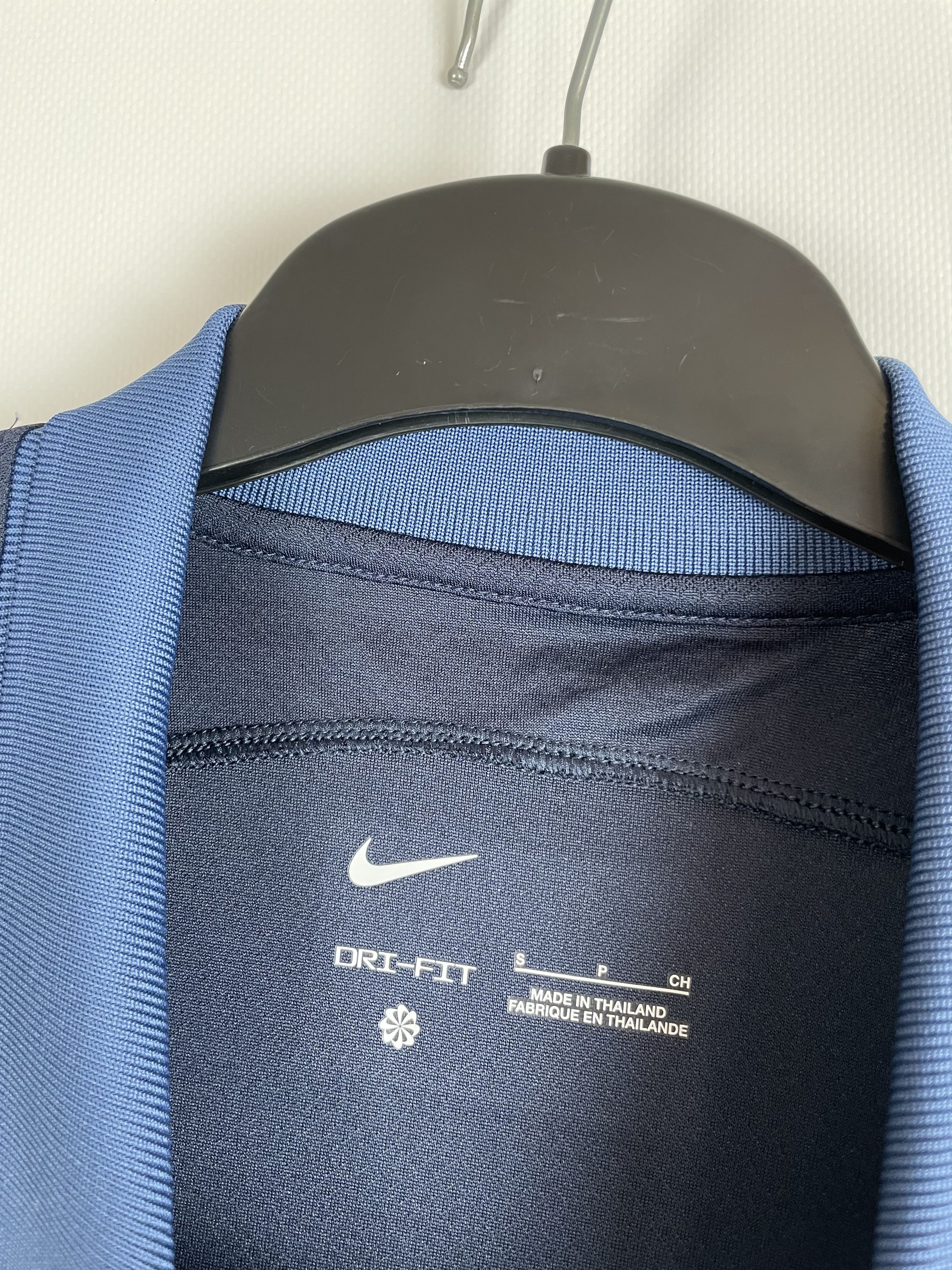 Nike Nike Tottenham Soccer Jersey T Shirt Tee Size US S / EU 44-46 / 1 - 4 Thumbnail