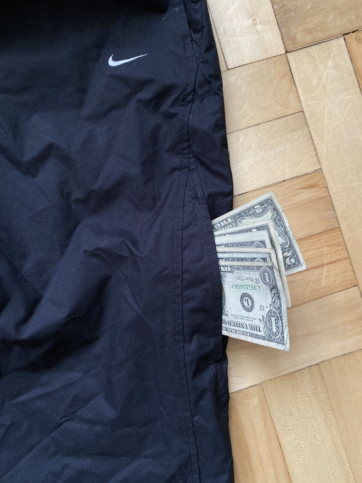 Nike × Vintage Vintage Nike Nylon Pants Very Rare Size US 34 / EU 50 - 8 Thumbnail