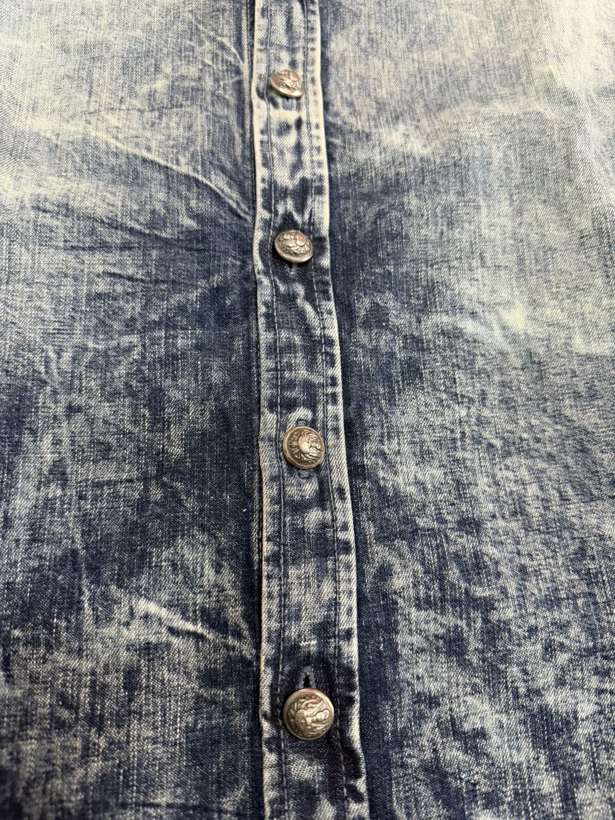 Balmain BALMAIN WASHED DENIM SHIRT Size US XS / EU 42 / 0 - 4 Thumbnail