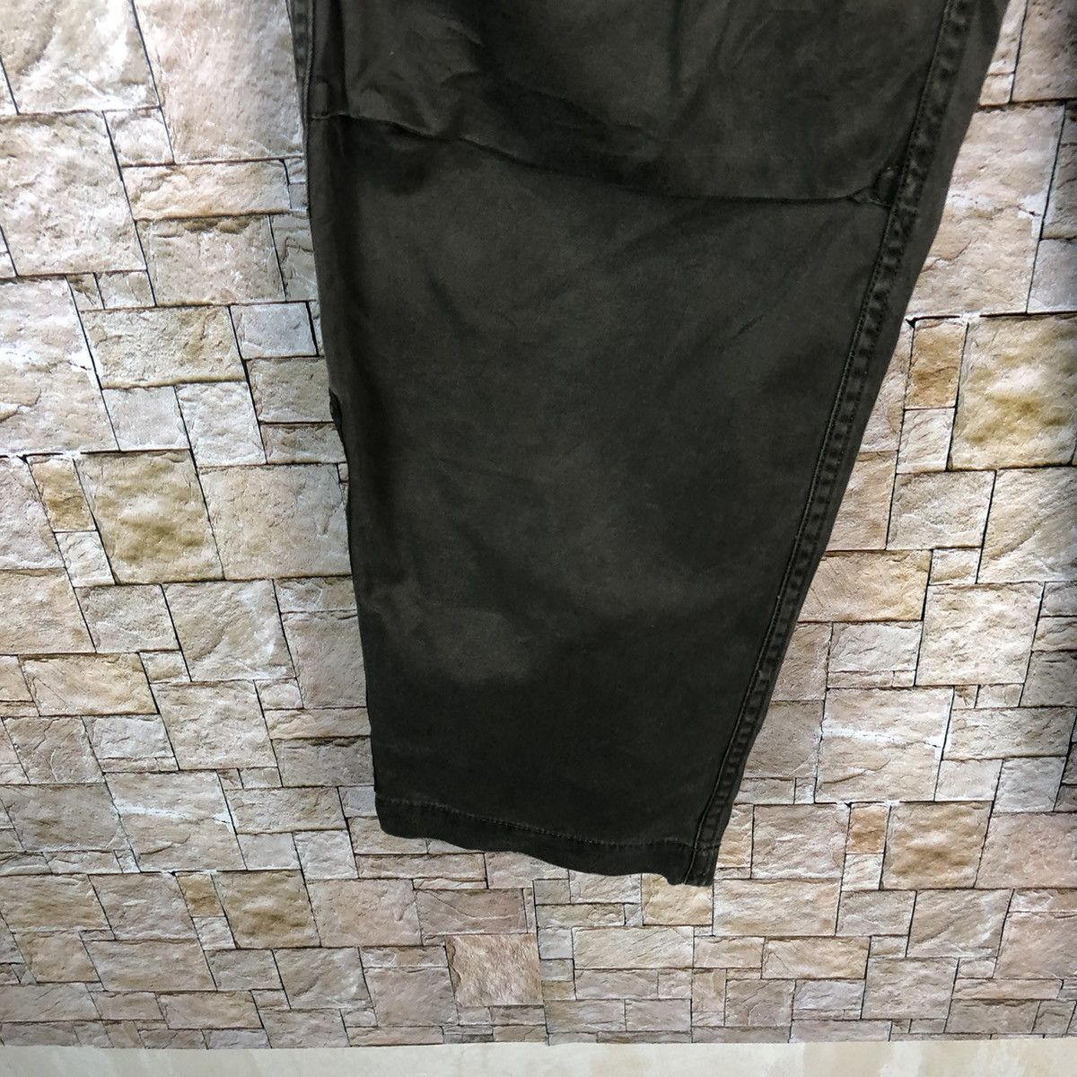 Japanese Brand Real Crush Dark Brown Cargo Multipocket Pants #A79 Size US 31 - 12 Thumbnail