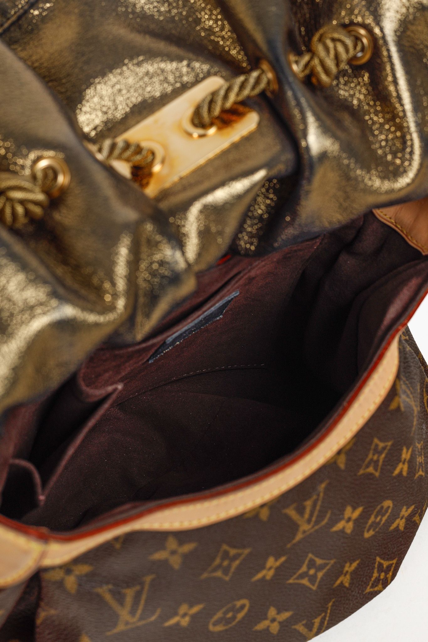 Louis Vuitton Louis Vuitton SS/09 LE Kalahari PM Monogram Canvas Bag Size ONE SIZE - 10 Thumbnail