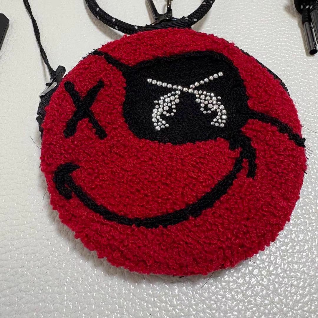 Roar roar roarguns Crystal Double Guns Mini Pouch (Red) K11 Size ONE SIZE - 3 Thumbnail