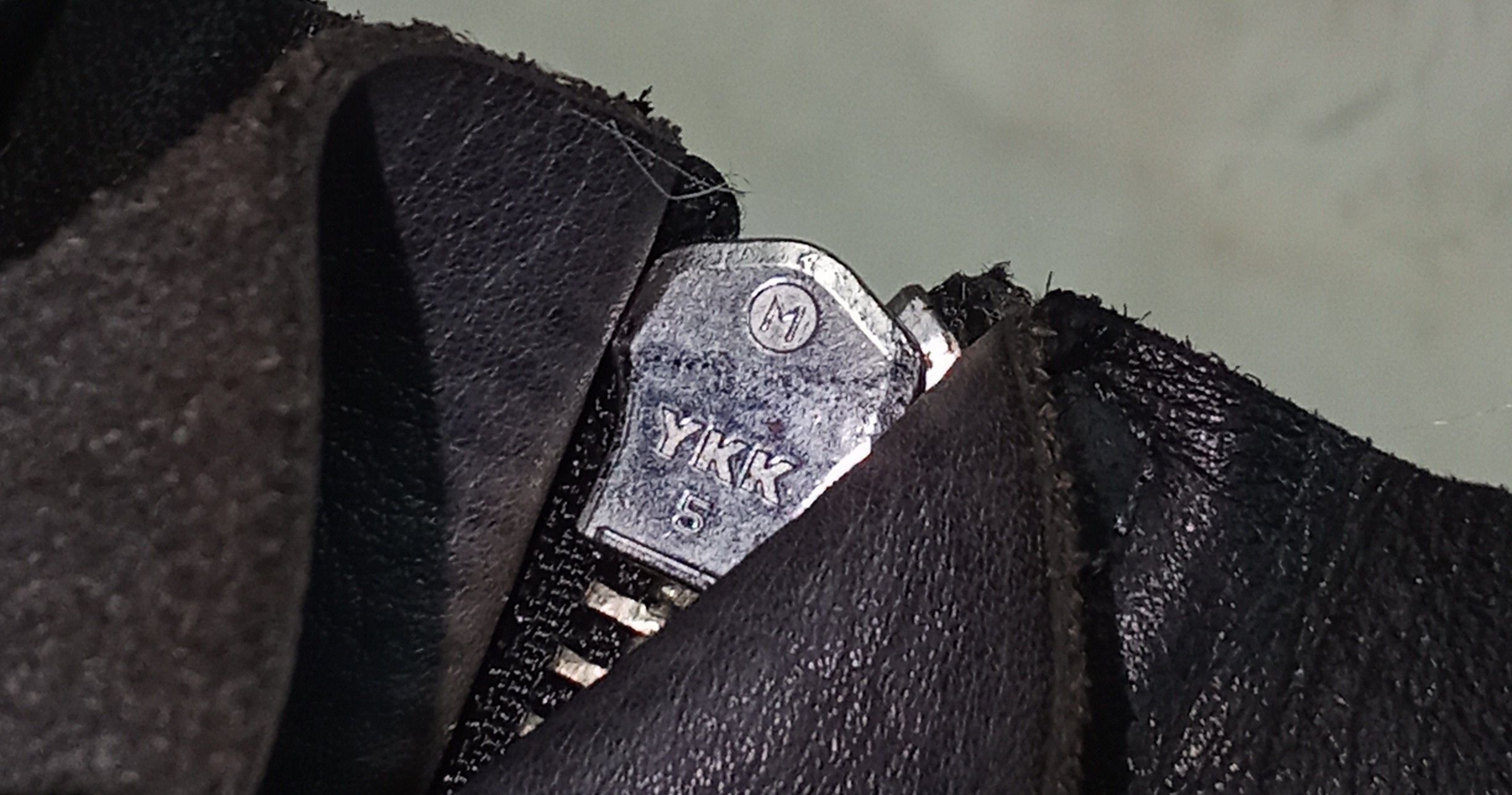 Maison MIHARA YASUHIRO Mihara Yasuhiro F/W'09 "Left and Right" Studded Side Zip Size US 6 / IT 36 - 10 Thumbnail