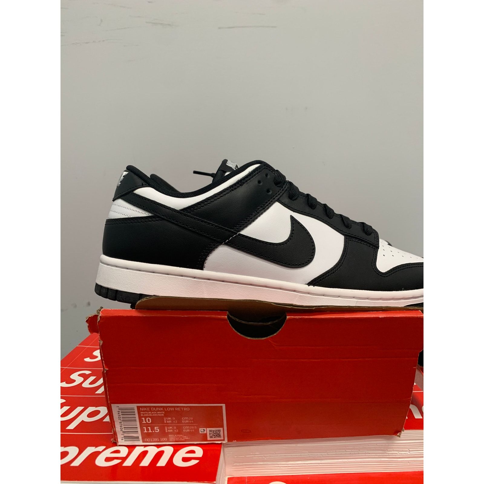 Nike Nike Dunk Low Retro White Black Panda Size 10 NEW SHIPS NOW Size US 10 / EU 43 - 3 Thumbnail