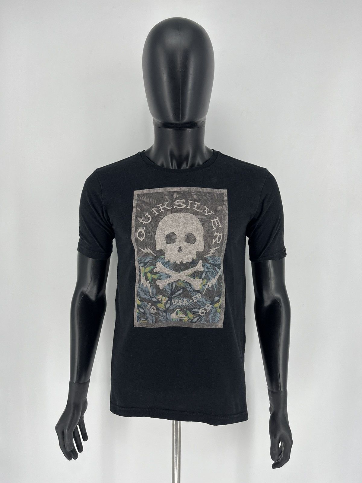 Quiksilver VTG Y2K Quiksilver Skull Logo Punk Design Surf Skate Tees Size US S / EU 44-46 / 1 - 2 Thumbnail