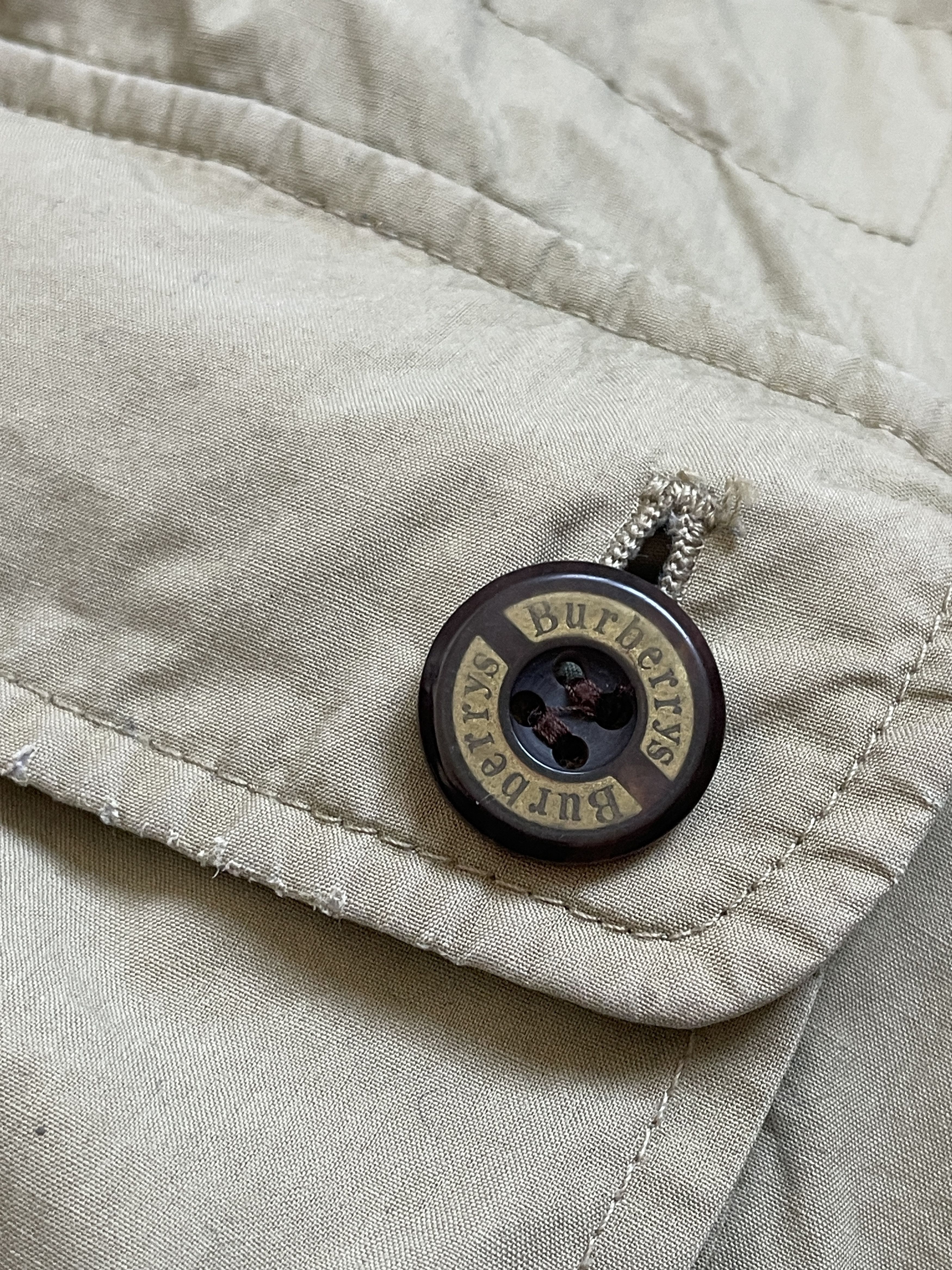 Burberry VINTAGE 90S BURBERRYS OLD MONEY BEIGE COAT JACKET Size US M / EU 48-50 / 2 - 7 Thumbnail