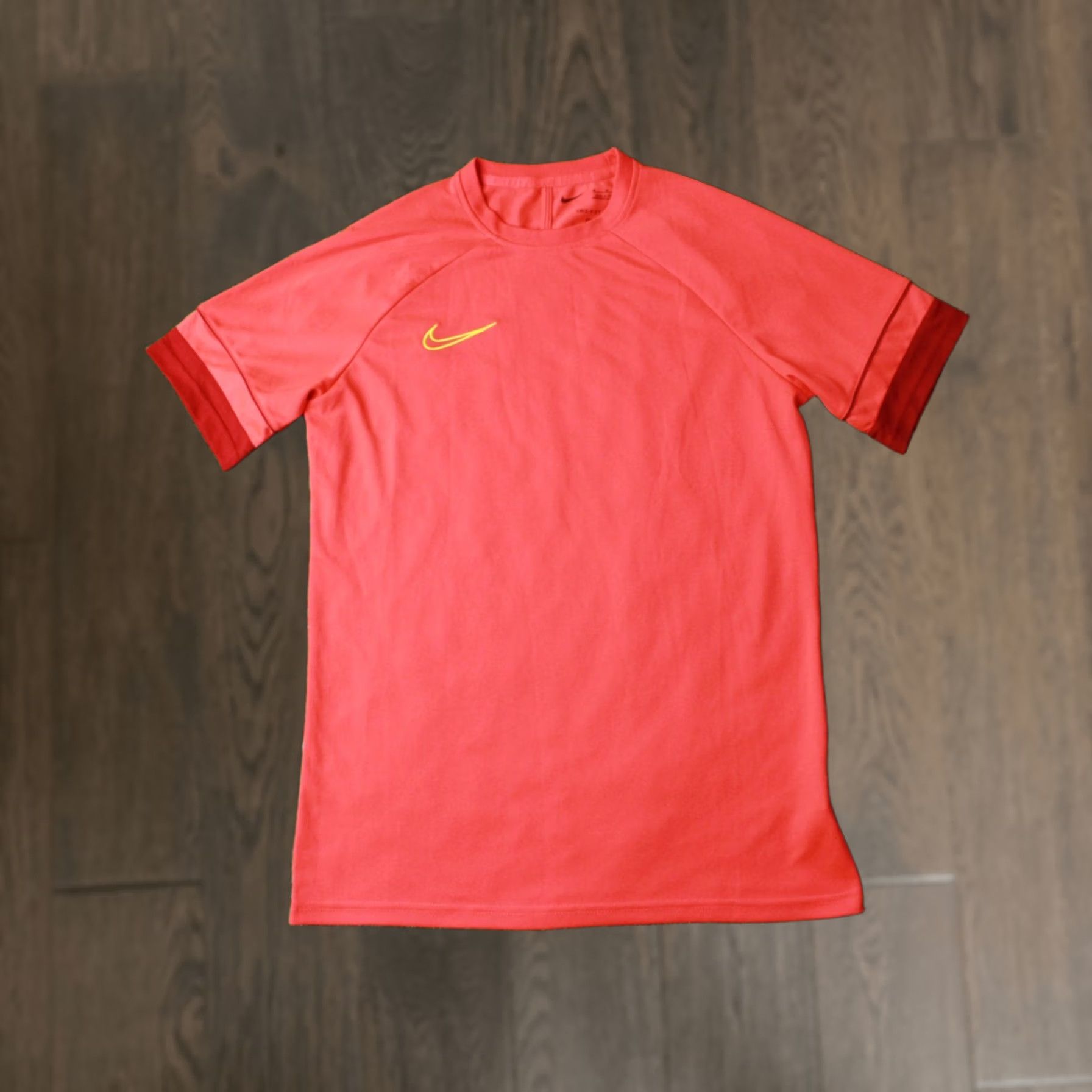 Nike Nike Academy Dri-FIT Football Shirt Mens M Orange-Coral Short Sleeve Jersey 2021 Nike Dri-FIT T-Shirt Jersey Size US M / EU 48-50 / 2 - 1 Thumbnail