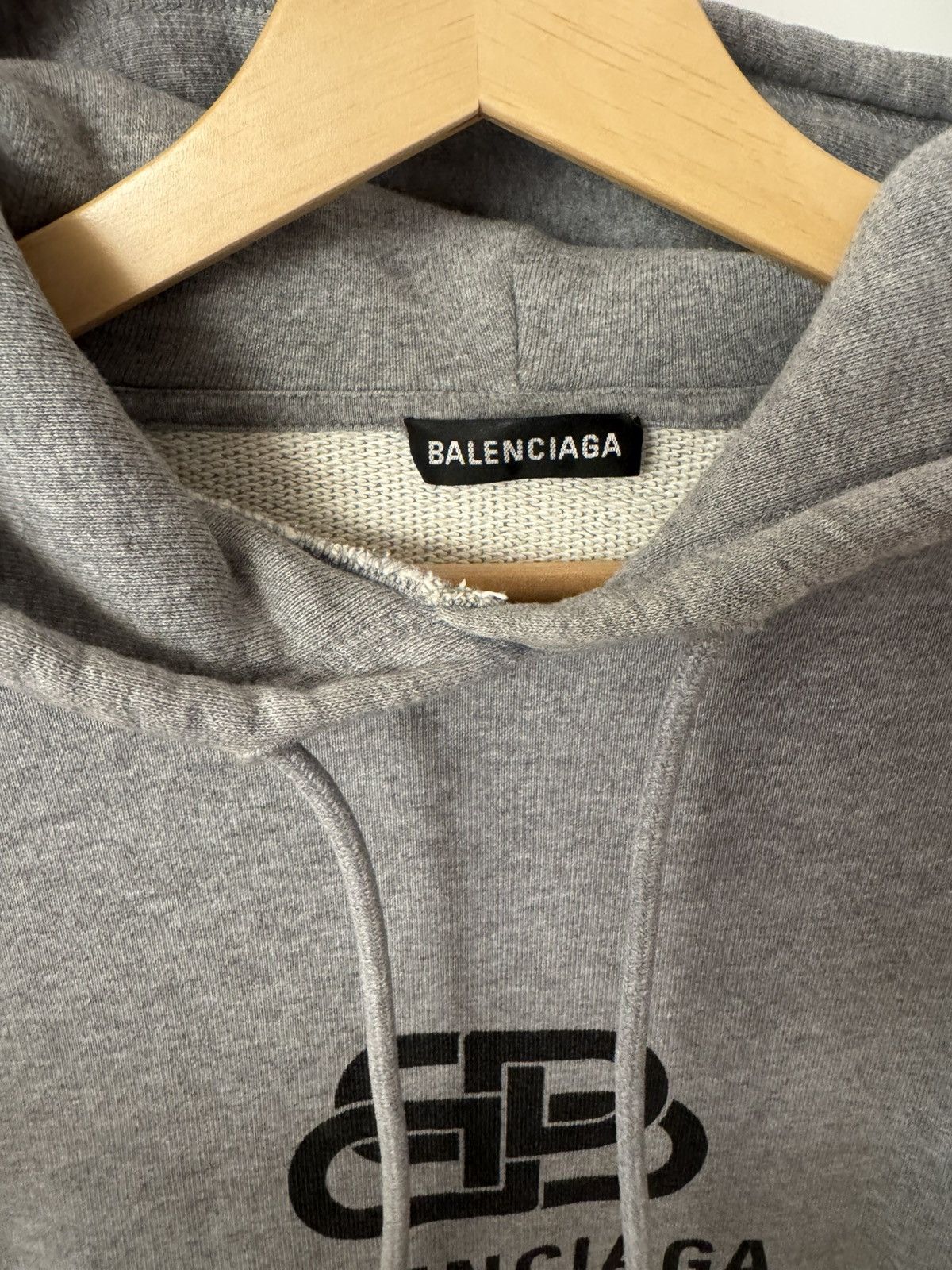 Balenciaga Balenciaga Grey BB Hoodie Oversized Size US S / EU 44-46 / 1 - 3 Thumbnail