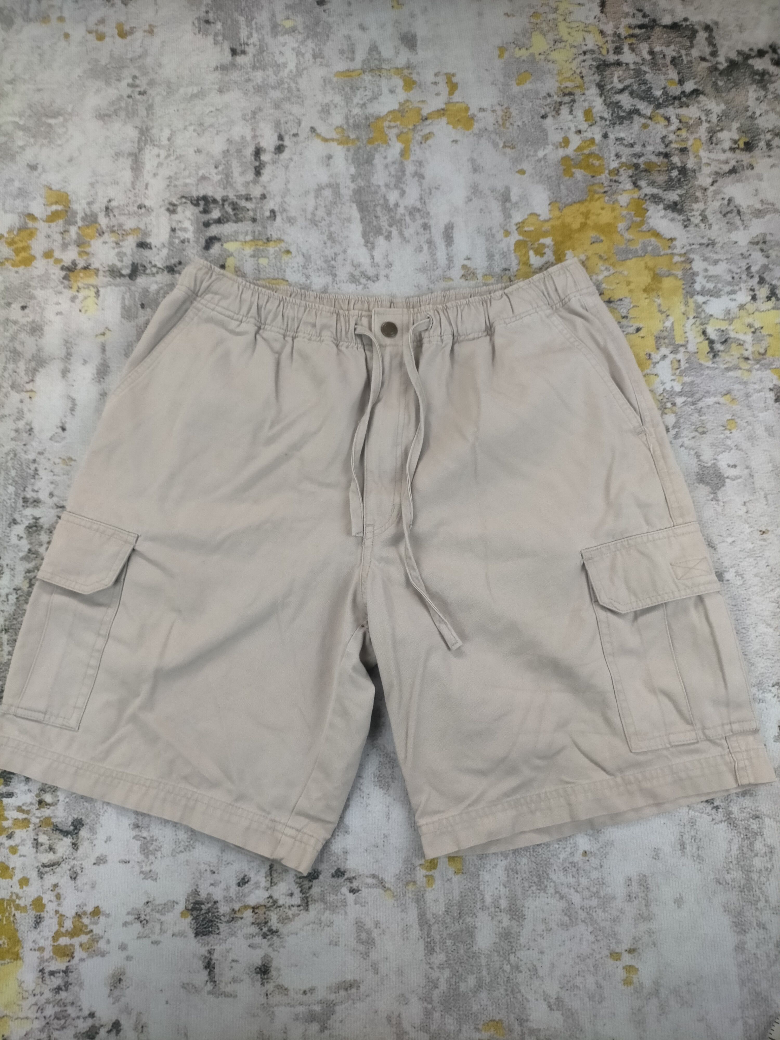 Uniqlo 🔥 Vintage Uniqlo Short Cargo Pants Size US 31 - 1 Thumbnail
