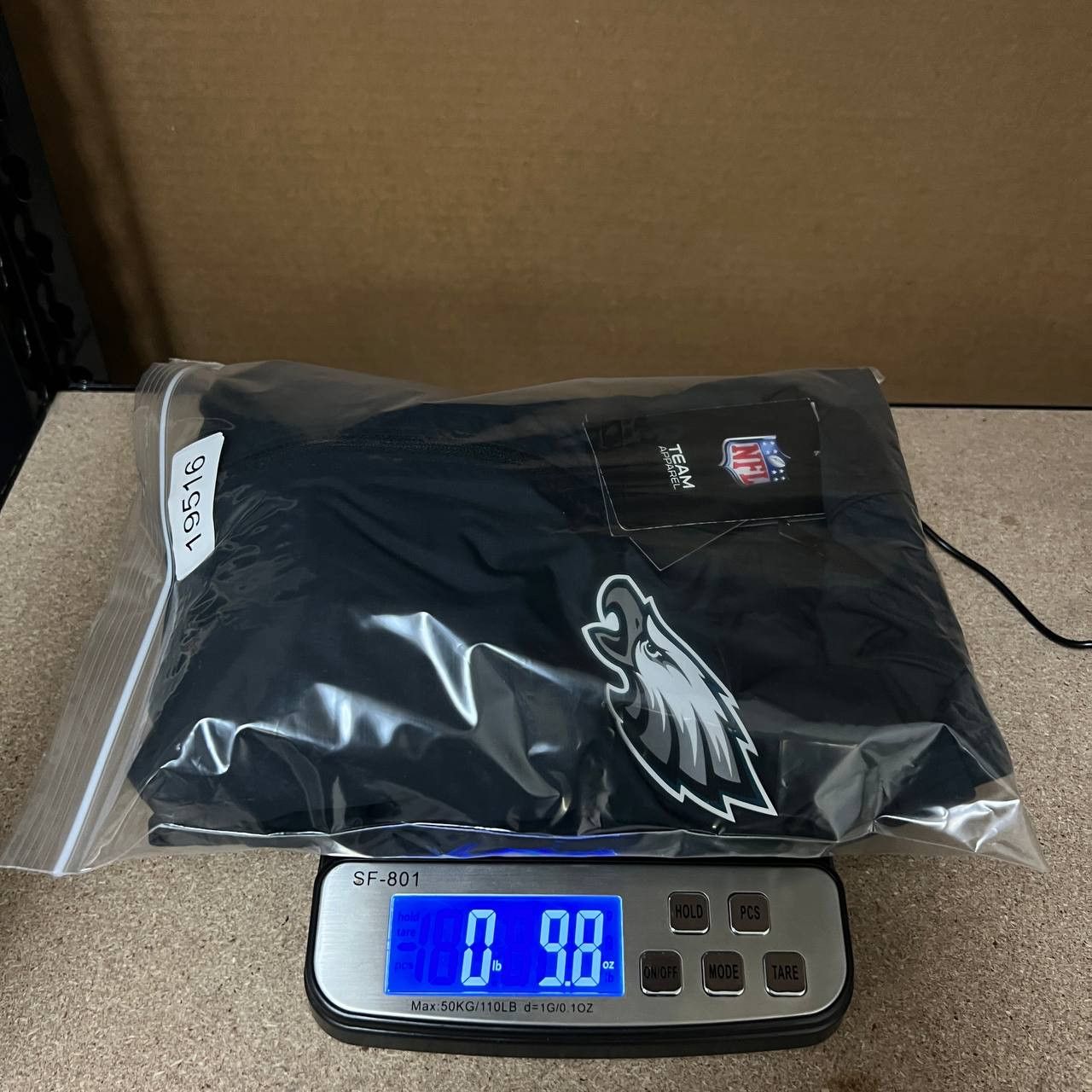 Nike Nike Windbreaker Jacket Men Philadelphia Eagles NFL New L Size US L / EU 52-54 / 3 - 8 Thumbnail
