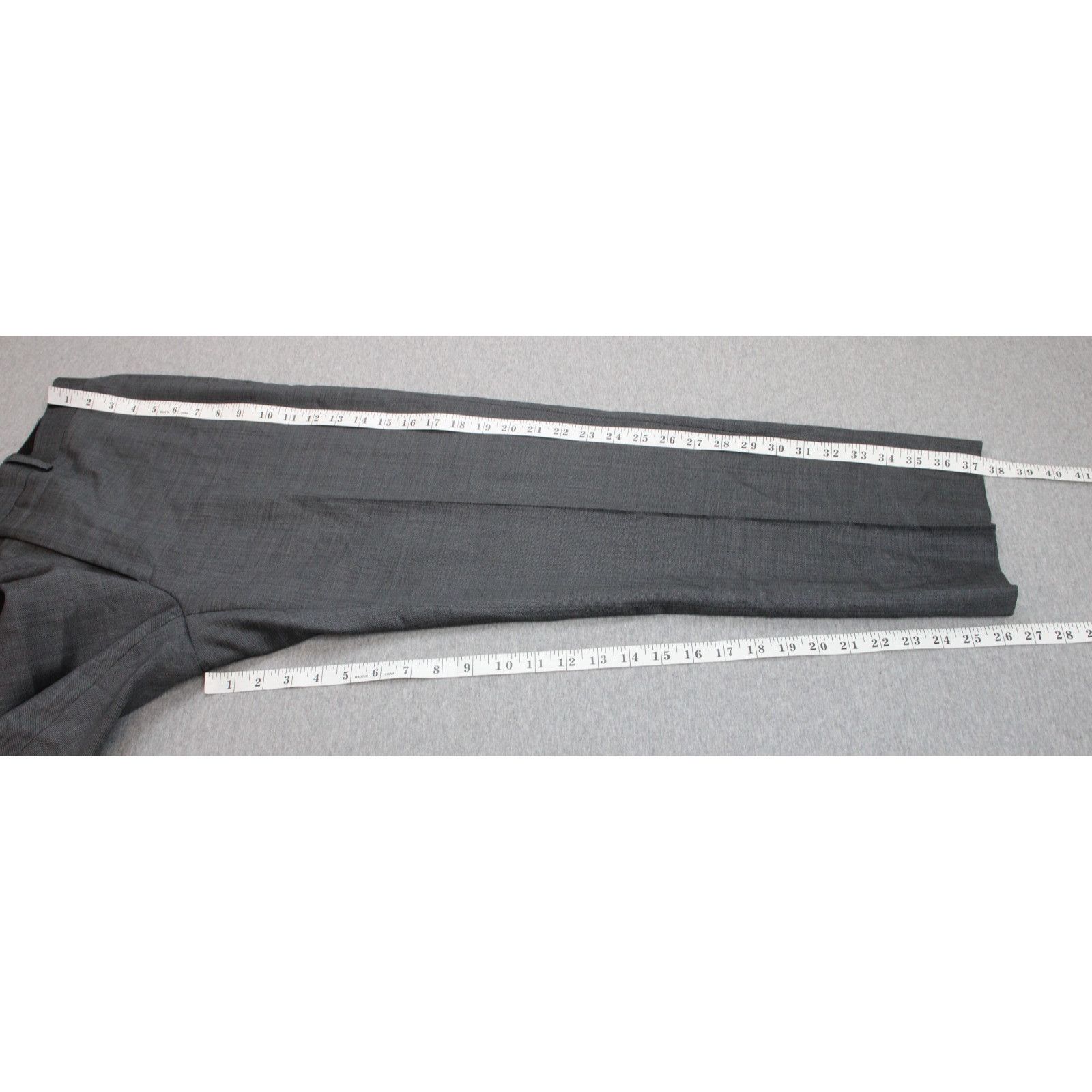 Calvin Klein Calvin Klein Suit Mens 42R Gray 100% Wool 2 Piece Set Size 42R - 17 Thumbnail