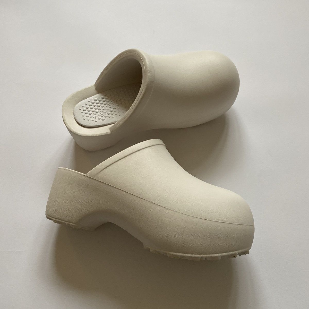 image of Praying Clogs Shoes in White, Men's (Size 9)