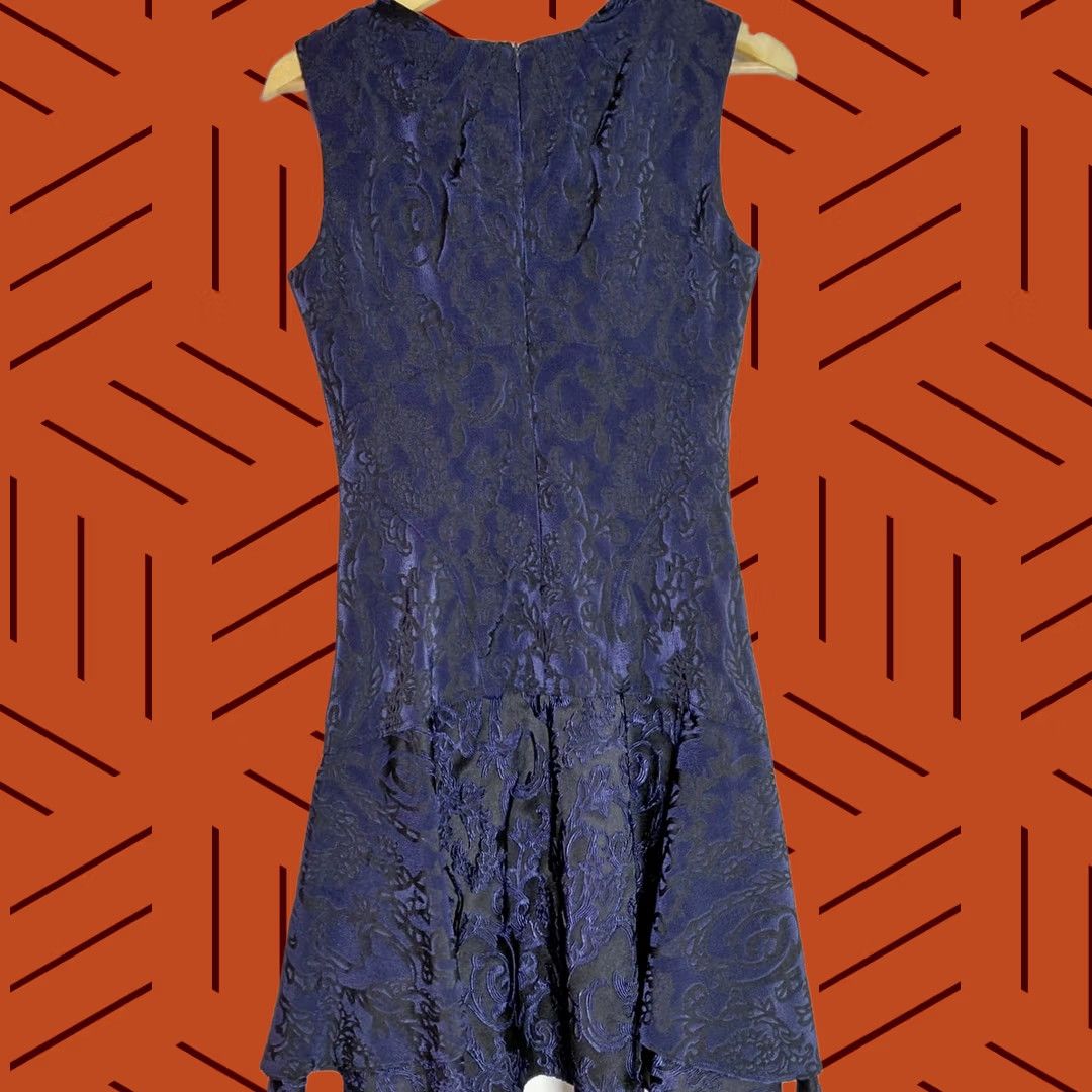 Zac Posen ZAC ZAC POSEN Dress Size 6 Blue Solid Scoop Neck Sleeveless Knee Length NWT Size M / US 6-8 / IT 42-44 - 1 Thumbnail