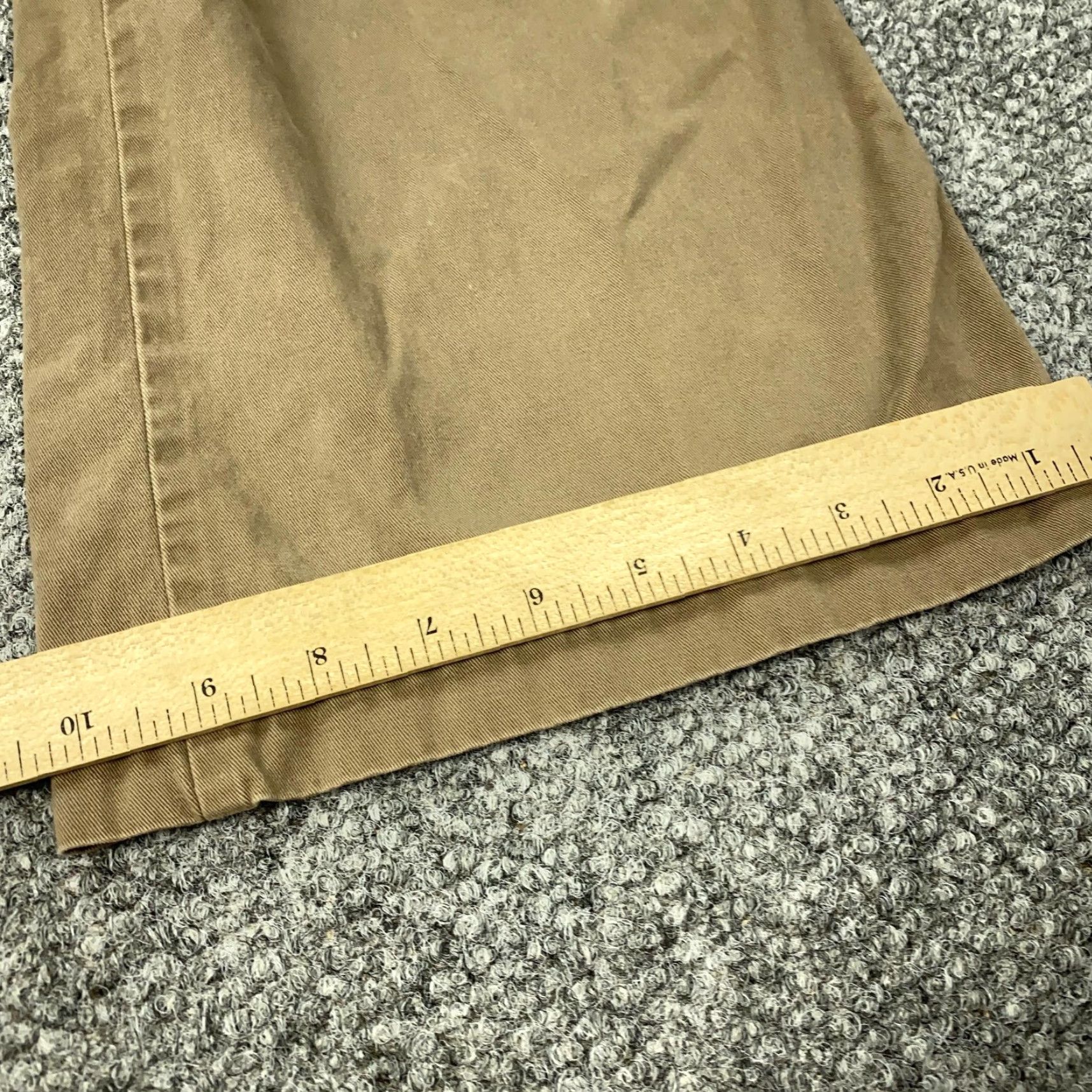Eddie Bauer Eddie Bauer Pants Women 18 Petite Khaki Wide Leg Chino Casual Pockets Zip Button Twill Size 40" / US 18 - 7 Thumbnail