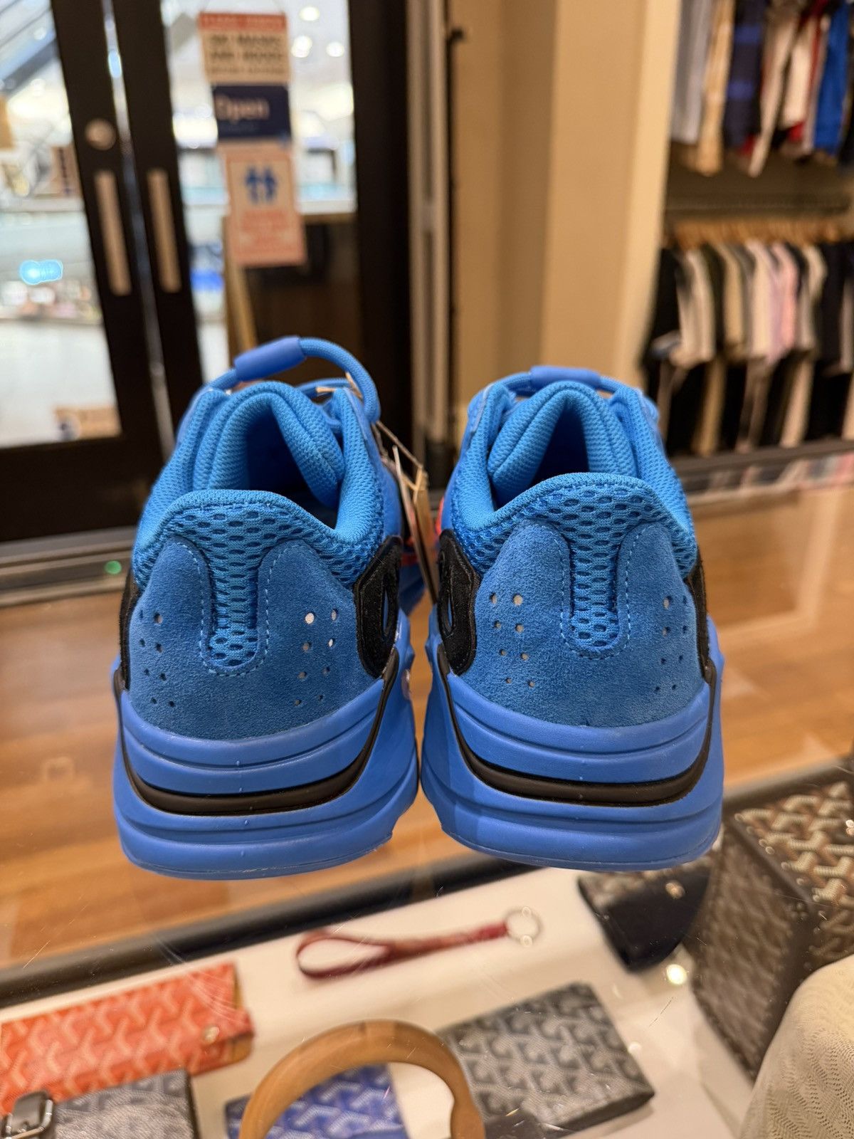 Yeezy Adidas yeezy boost 700 “Hi Res Blue” Size US 8 / EU 41 - 6 Thumbnail
