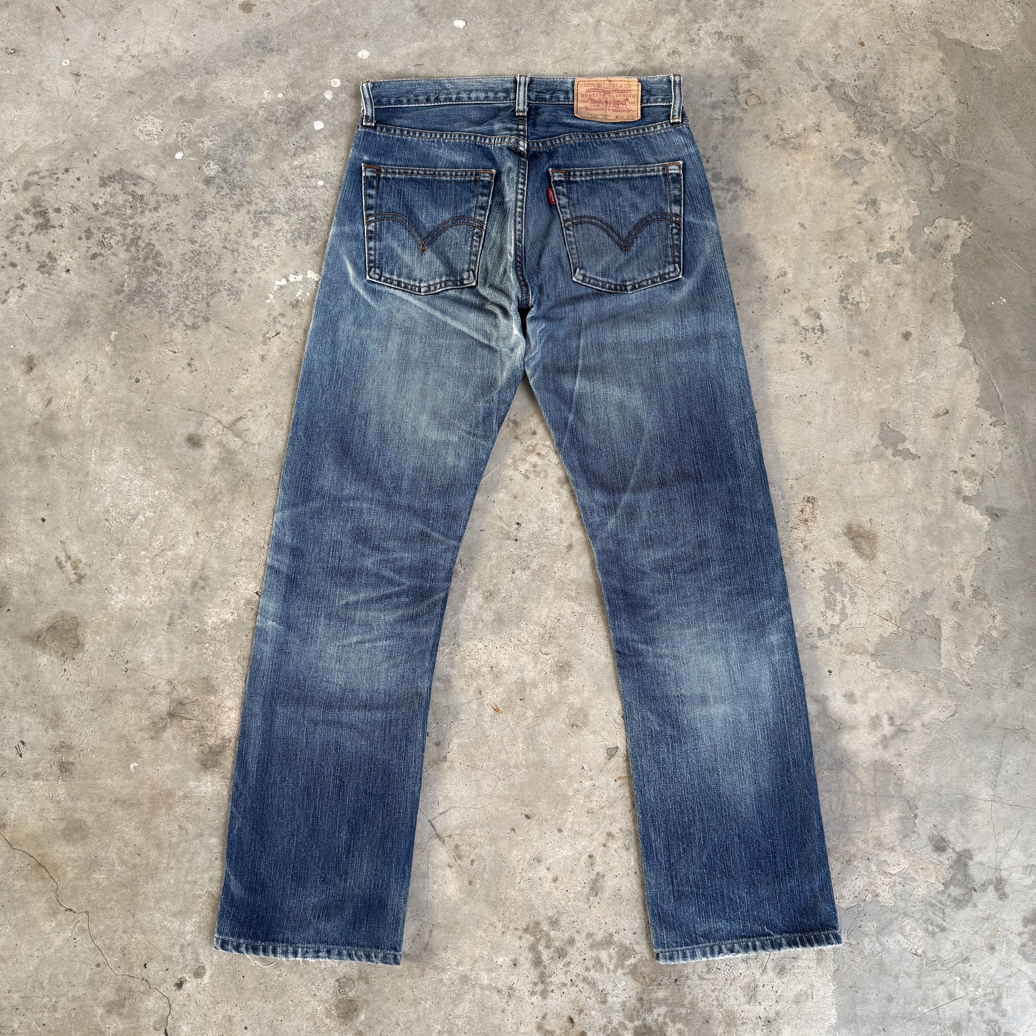 Levi's Vintage Clothing Vintage Levi's 505 Faded Mud washer Denim Jean Size US 31 - 1 Thumbnail