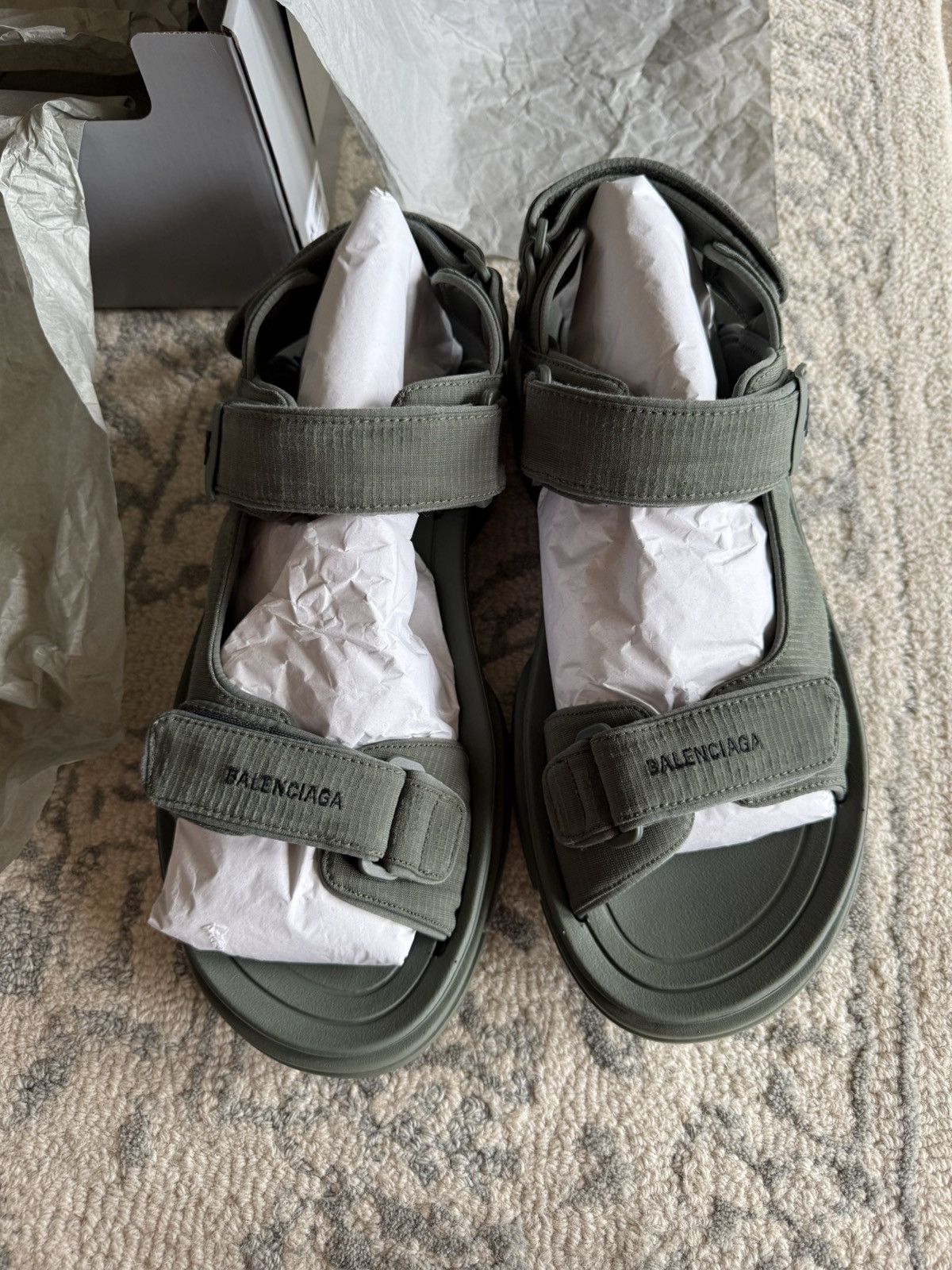 Balenciaga Balenciaga tourist sandal sneakers Demna khaki green 47 Size US 13 / EU 46 - 11 Thumbnail