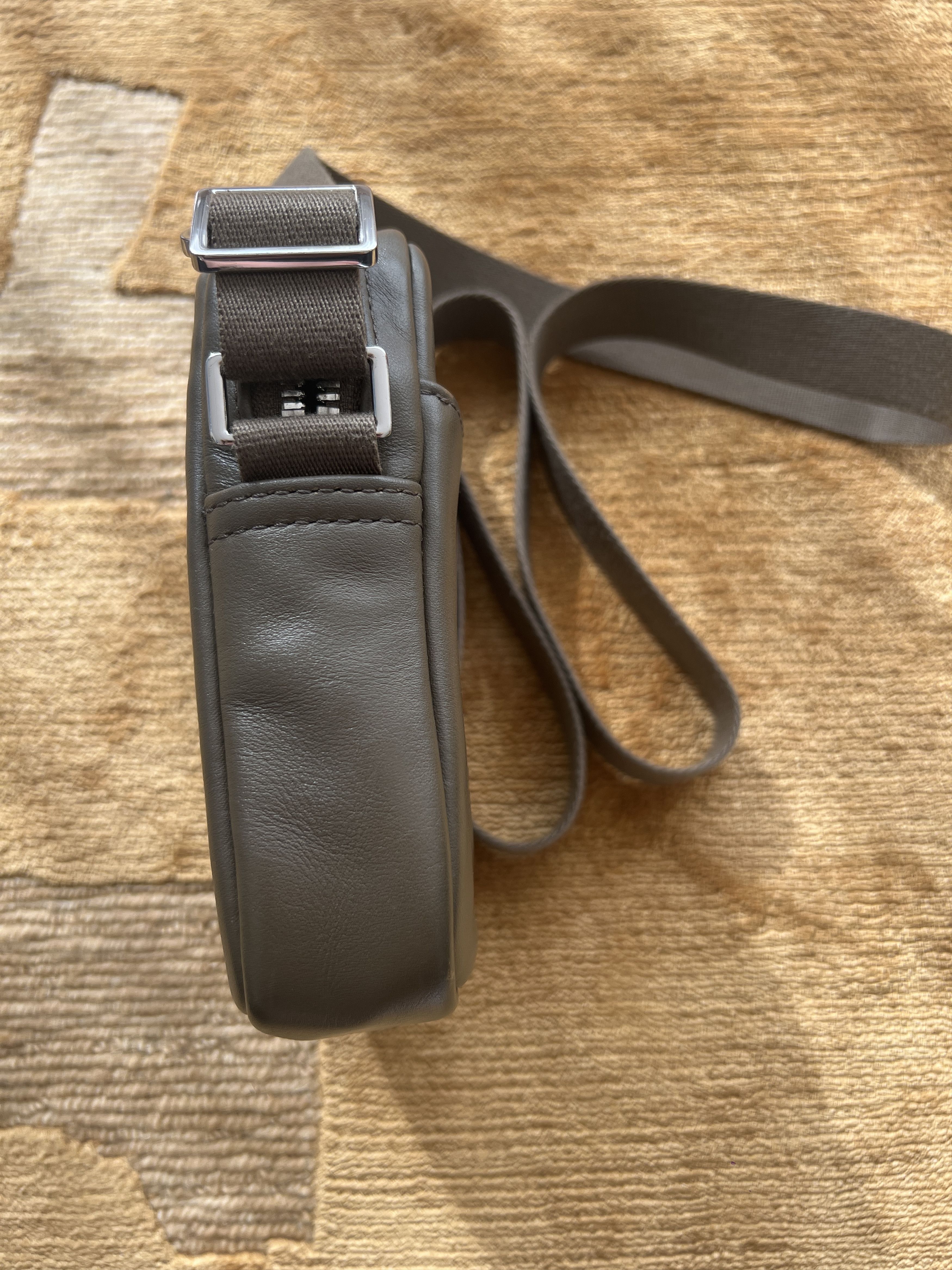Lacoste Crocodile logo khaki Lacoste bag Size ONE SIZE - 2 Thumbnail