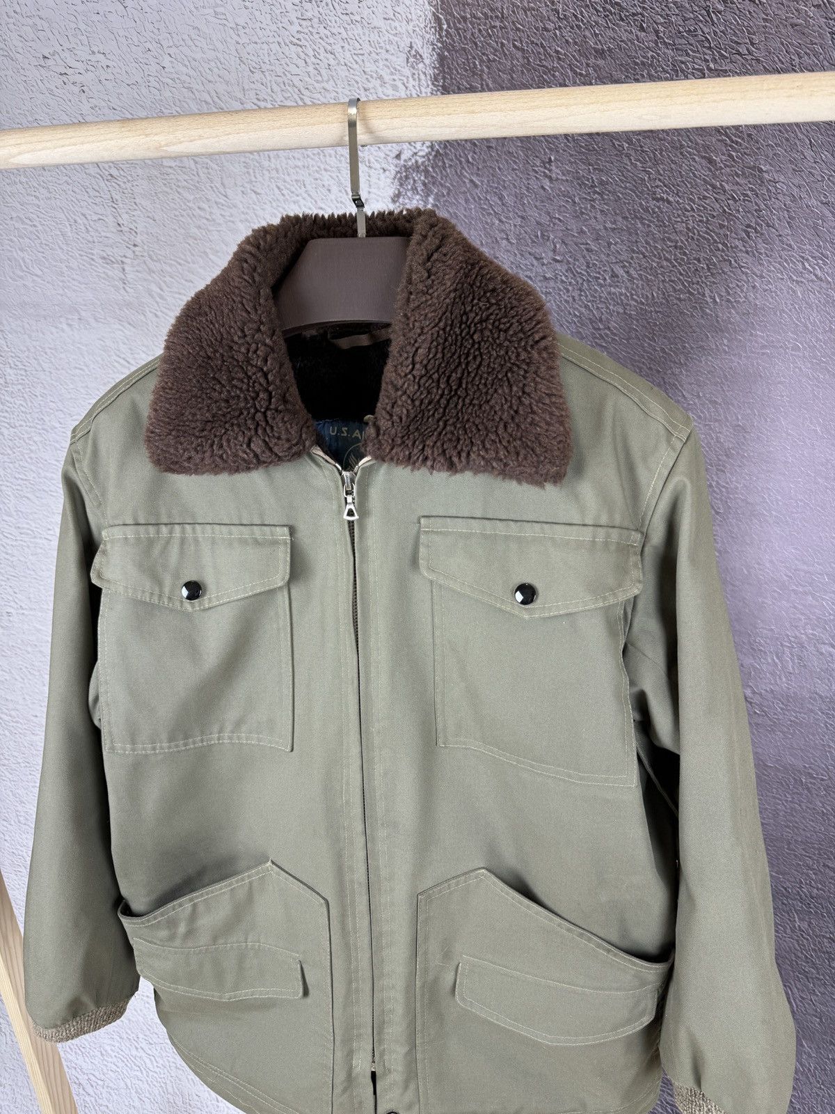 Vintage U.S. Air Force vintage 70s 80s military rare padded jacket Size US L / EU 52-54 / 3 - 7 Thumbnail