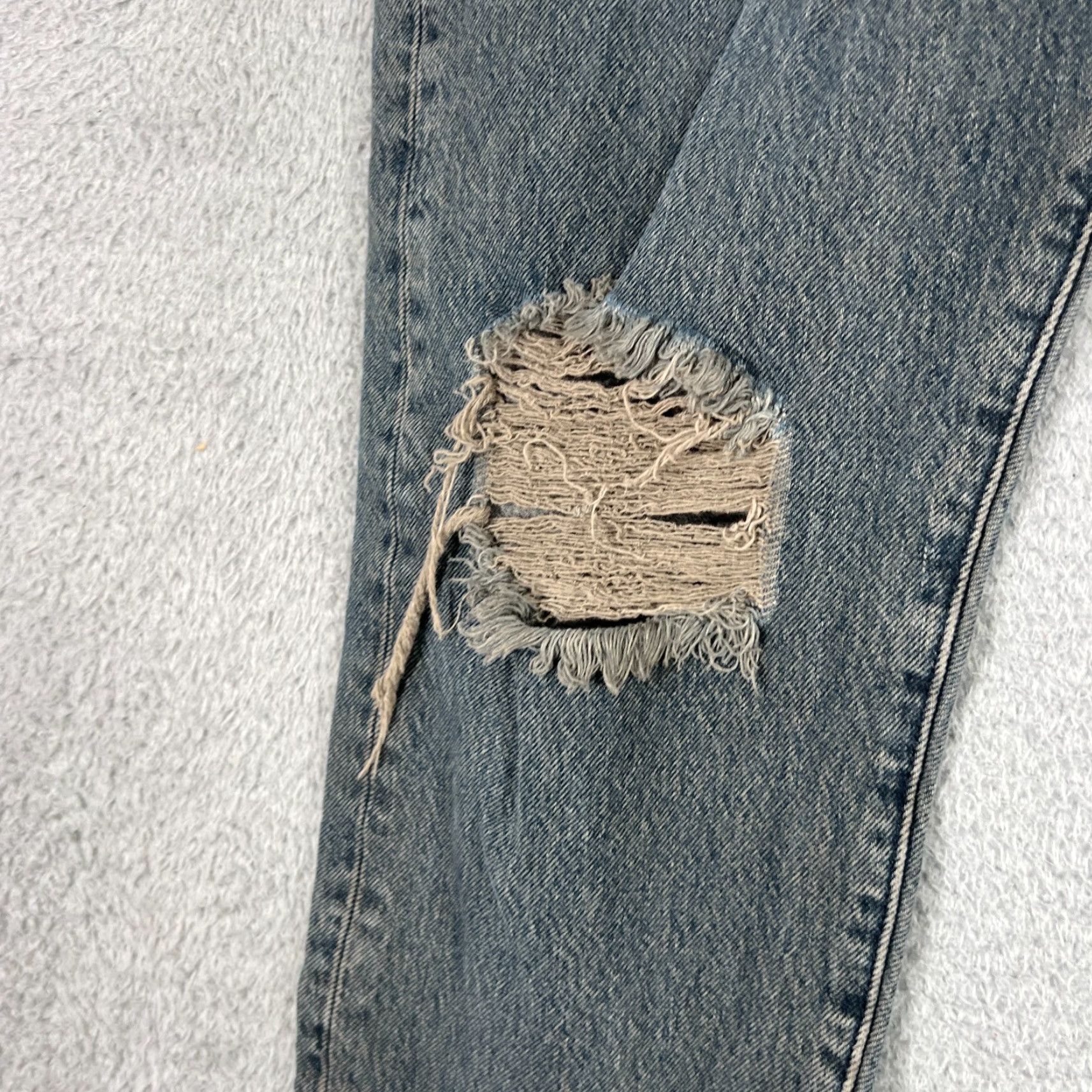 Levi's VINTAGE Levi's 512 Jeans Mens 38x30 Dark Denim Straight Fit Regular Big E Distressed 90s LTD Size US 38 / EU 54 - 6 Thumbnail