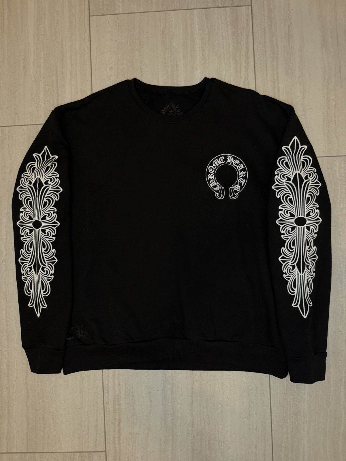 スウェット・トレーナー Chrome Hearts Floral Cross Horseshoe Sweatshirt Crewneck 1096862_00.png.png