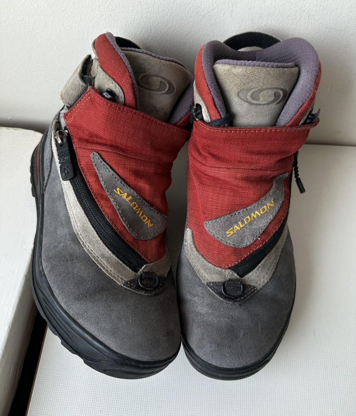 Salomon Adventure 7 GTX (2007) red gray vintage suede boots