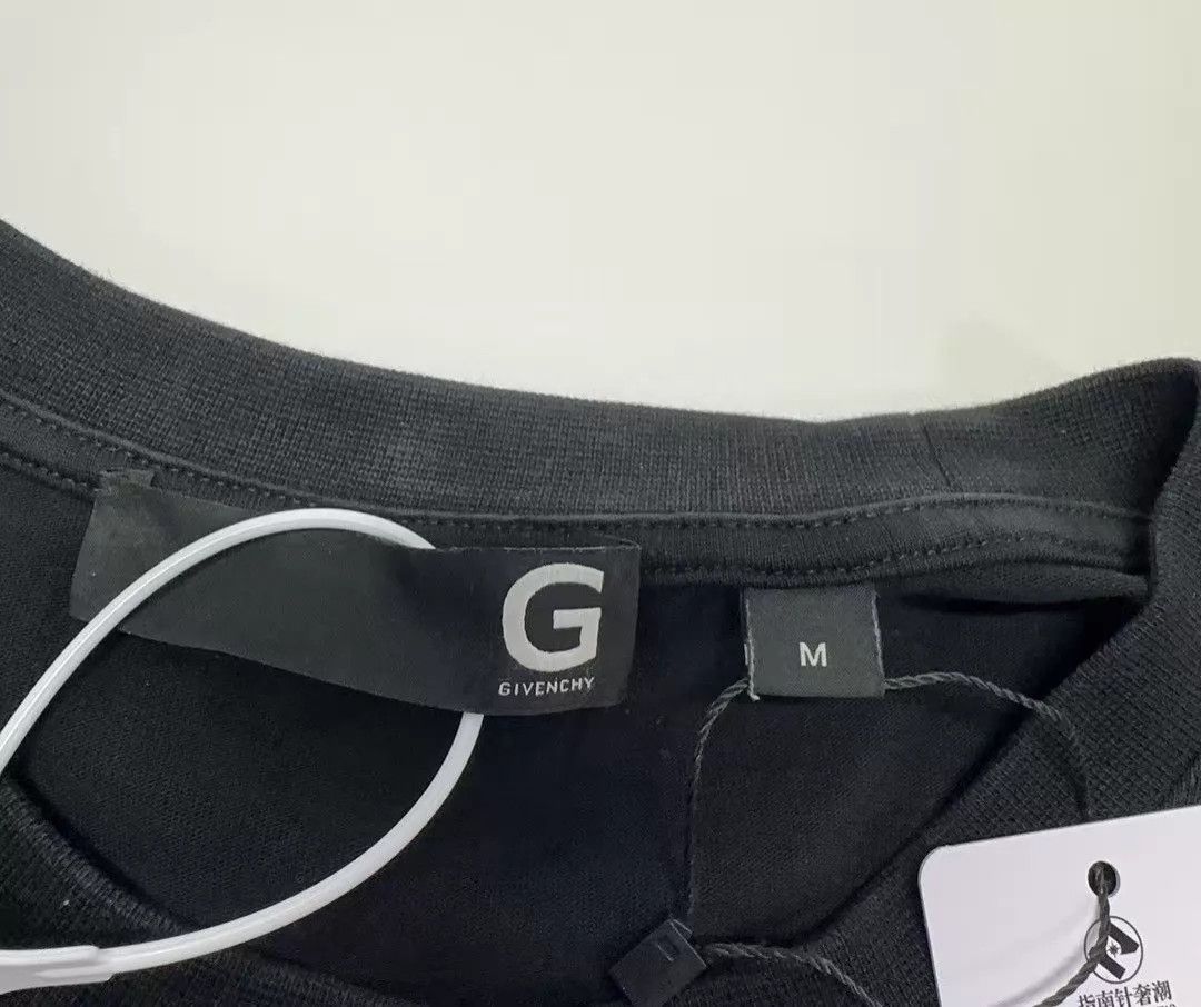 Givenchy GIVENCHY Embroidered Crewneck Short Sleeve Tee M Size M / US 6-8 / IT 42-44 - 3 Thumbnail