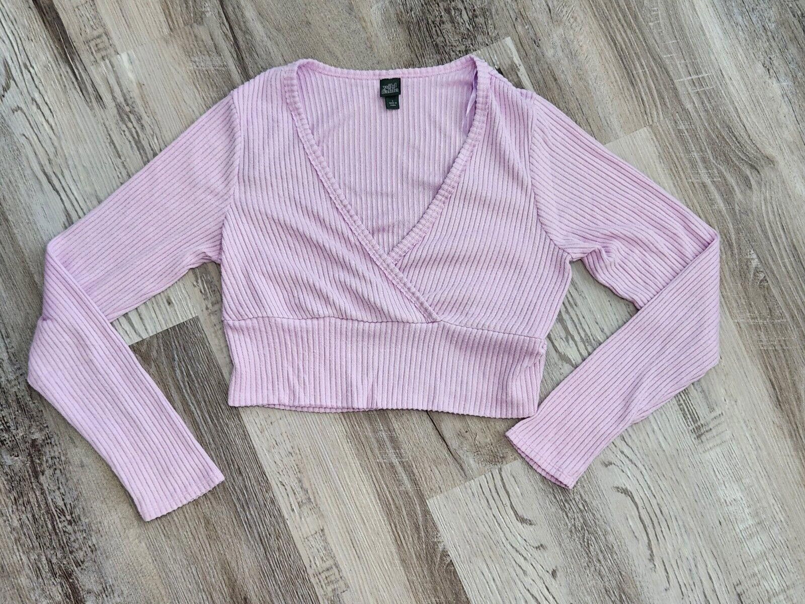 Designer Wild Fable Crop Top Ribbed Long Sleeve Lavender Large V Neck Size L / US 10 / IT 46 - 1 Thumbnail