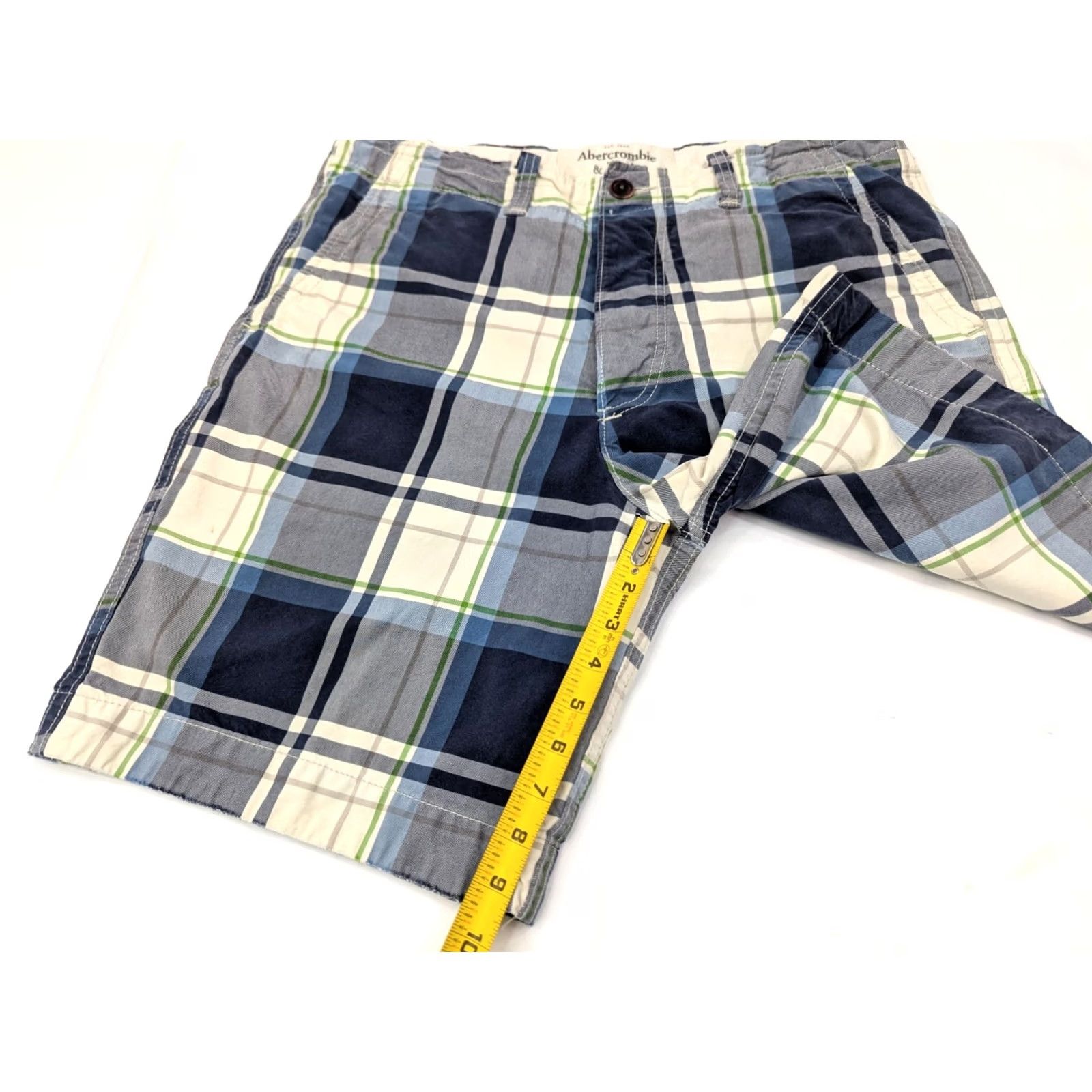 Abercrombie & Fitch Abercrombie & Fitch Heavy Cotton Plaid Shorts Bermuda, Men 35 Blue Green, 90s Grunge Cargo Pocket, Regular Fit Size US 35 - 5 Thumbnail