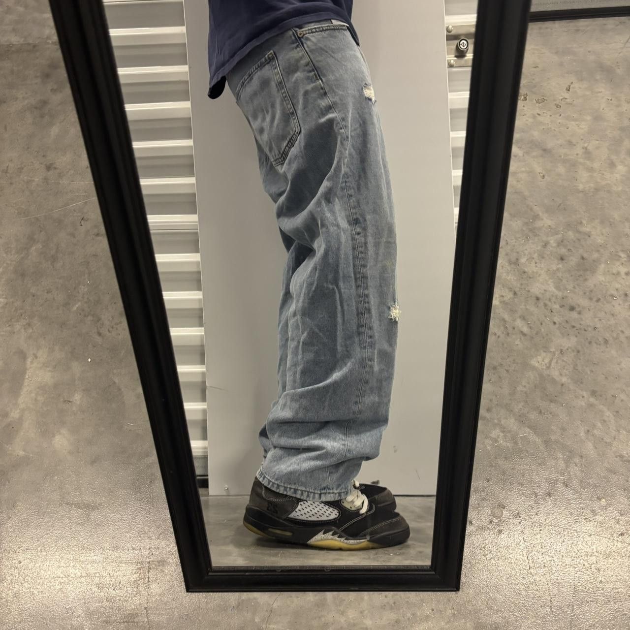 Japanese Brand × Vintage Crazy Vintage Y2K/2000s Light Wash Distressed Streetwear Denim Jeans! Size US 31 - 2 Thumbnail