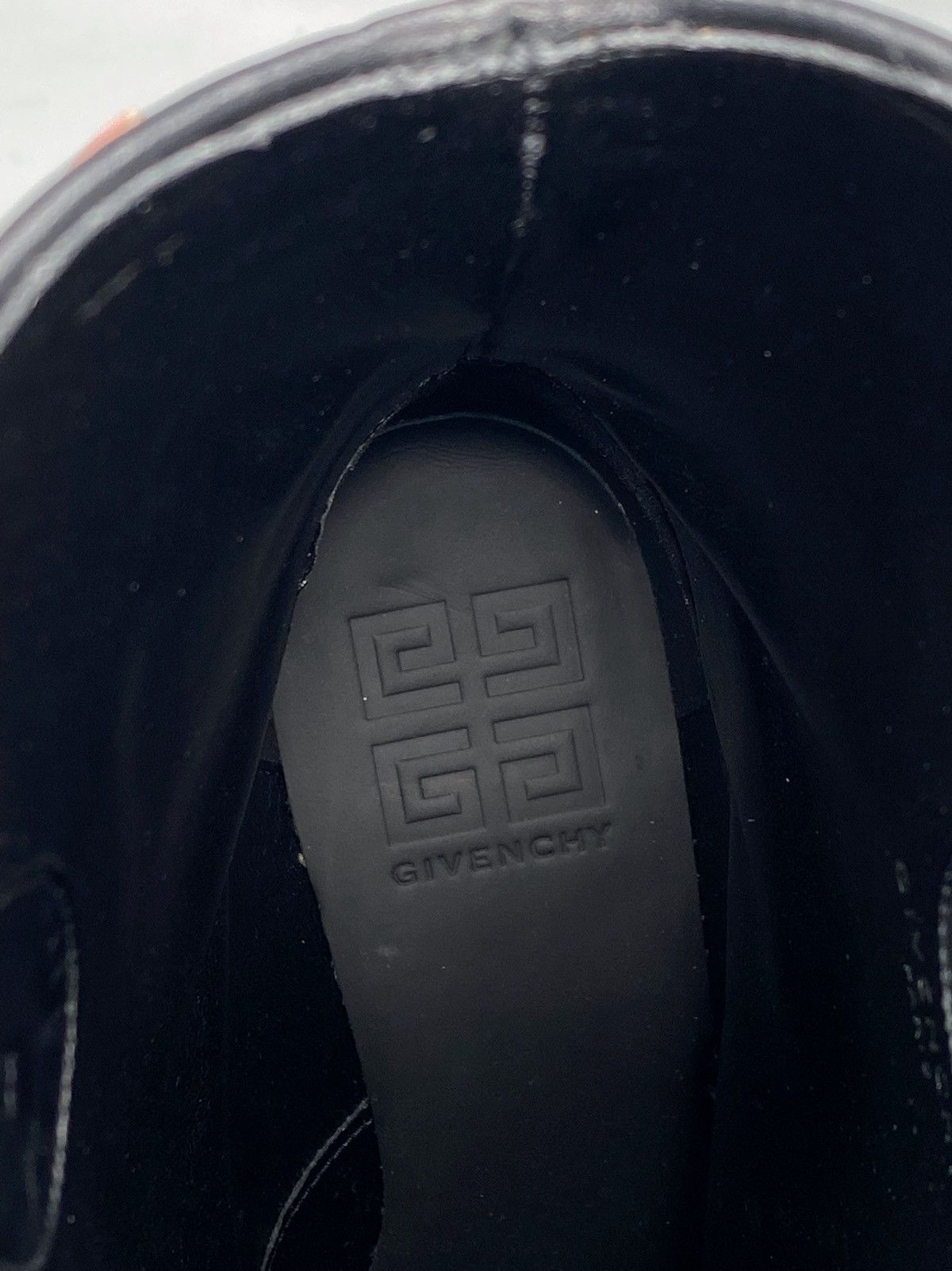 Givenchy Givenchy Shark Lock Cowboy Ankle Leather Boots size 39 Size US 9 / IT 39 - 12 Thumbnail