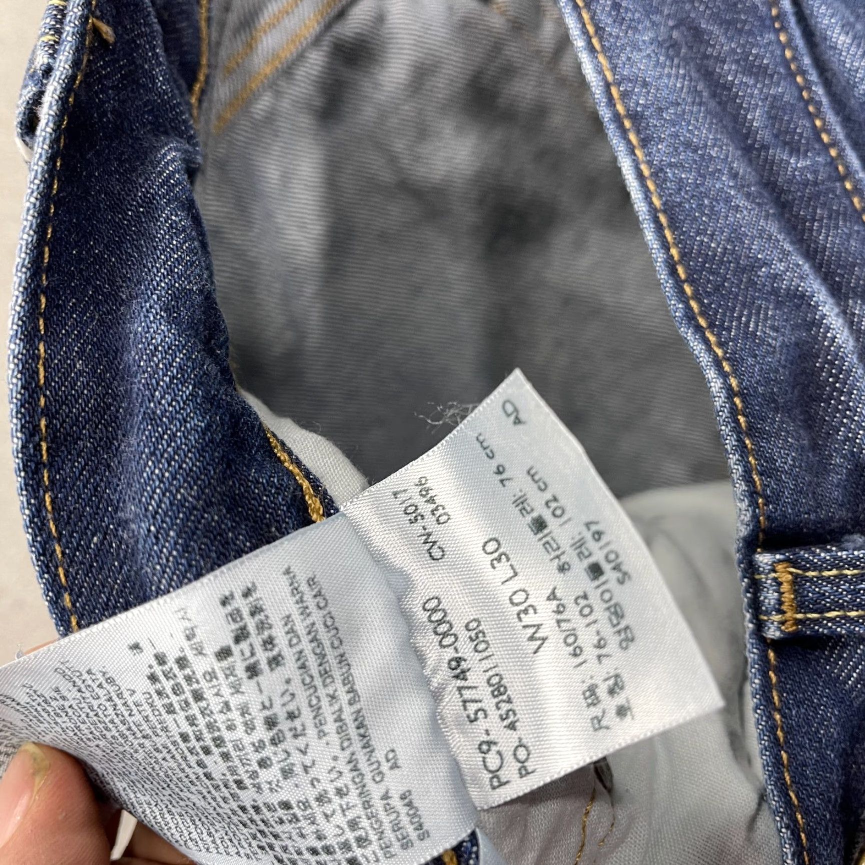 Levi's Levis 501 Jeans Mens 30x30 Blue Button Fly Limited Edition Day Selvedge Denim Shirt? Size US 30 / EU 46 - 6 Thumbnail