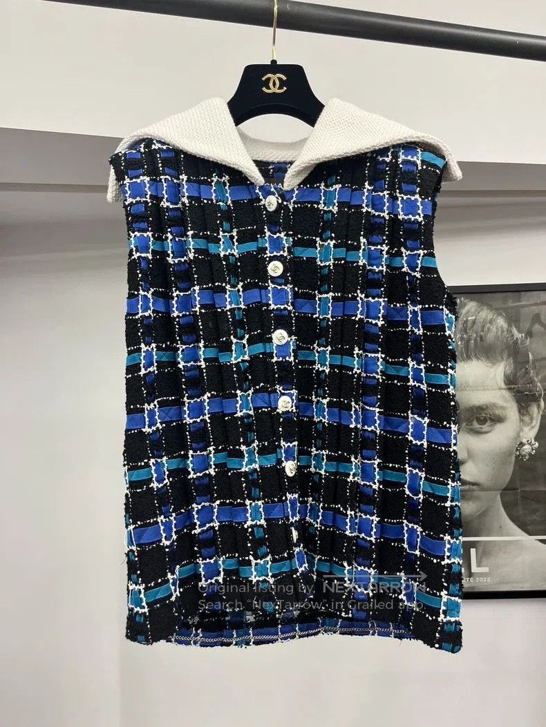 Chanel Chanel Black Blue Plaid Tweed Vest. Size US M / EU 48-50 / 2 - 1 Thumbnail