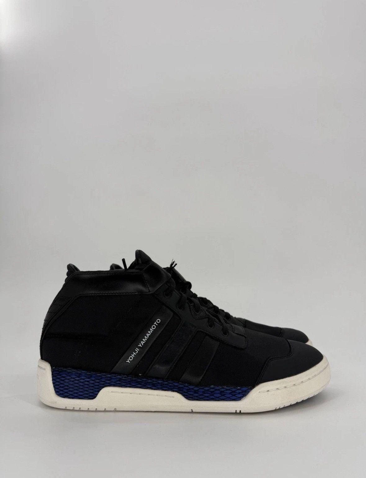 Y-3 Adidas y-3 yohji yamamoto Courtside Black V22230 Men’s SZ 12 Size US 12 / EU 45 - 2 Thumbnail