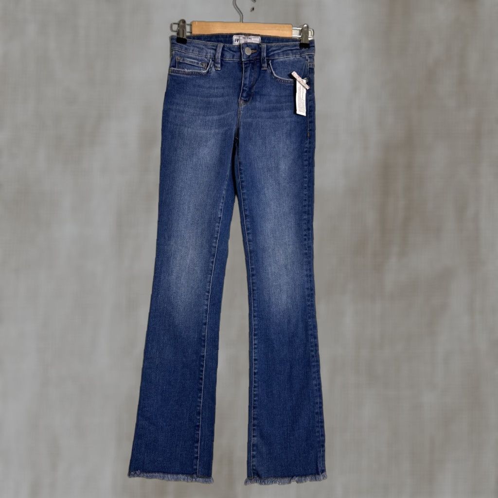 Free People Free People Jeans Women 24 Blue Slim Flared Raw Hem Medium Wash 24x30 Womens Size 42" / US 20 - 1 Thumbnail