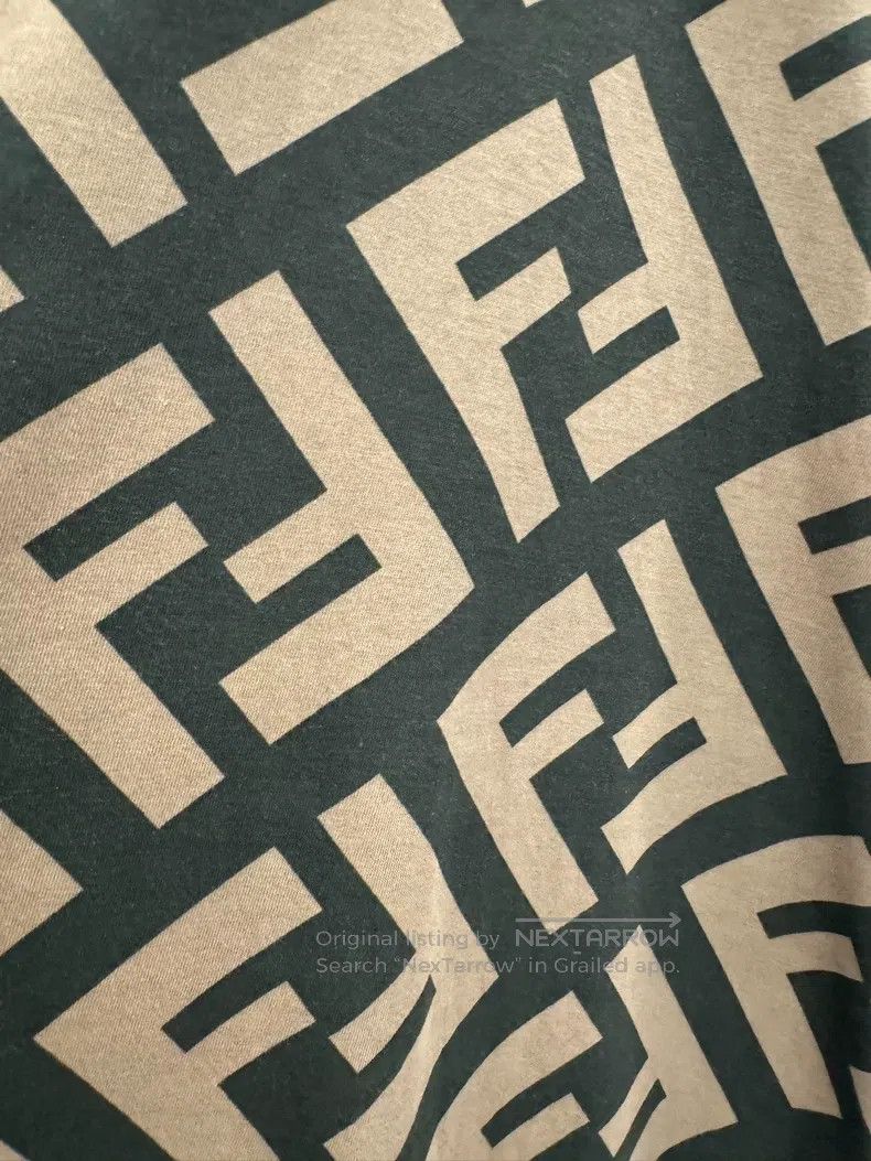 Fendi Fendi FF Full Logo Women's Short-Sleeve Tee Size M / US 6-8 / IT 42-44 - 4 Thumbnail