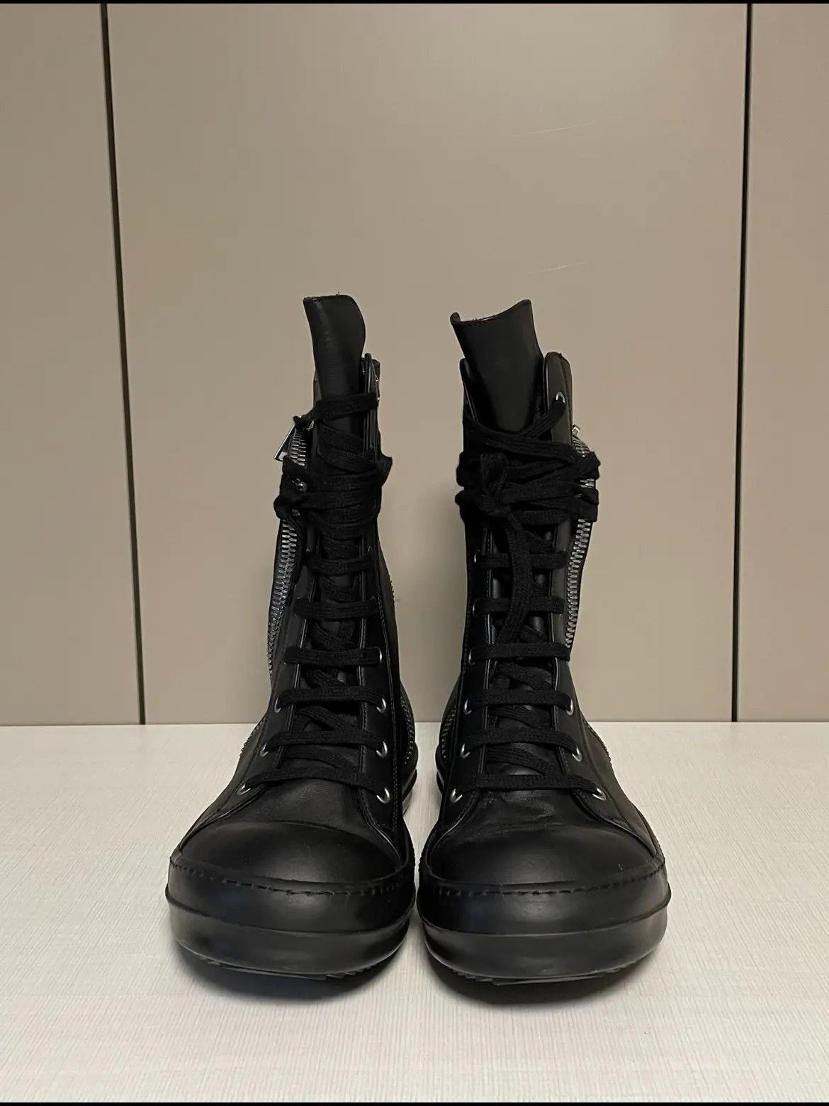 Rick Owens Sz 41 Rick Owens Triple Black High Pocket Cargo Sneaker-250 Size US 8 / EU 41 - 8 Thumbnail