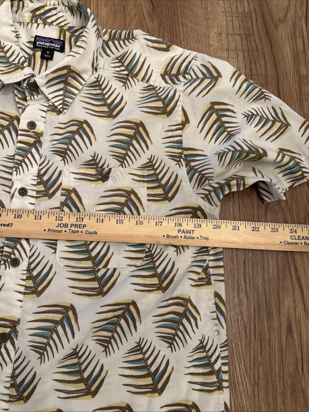 Patagonia Patagonia Hawaiian Camp Shirt Organic Cotton Button Palm Size US M / EU 48-50 / 2 - 5 Thumbnail