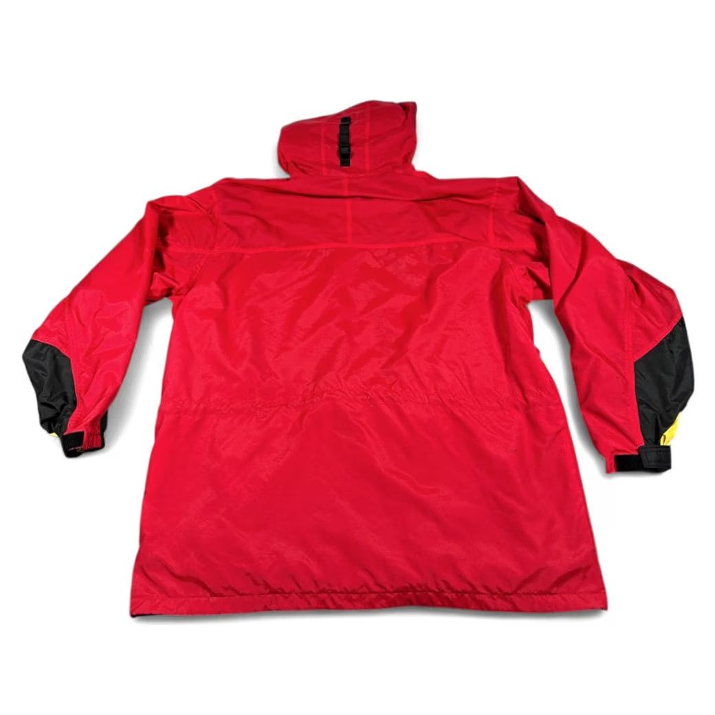 Marlboro VINTAGE Marlboro Jacket Adult XL Red 90s Outdoor Parka Nylon Lined Wind-Resistant Hooded Casual Mens Size US XL / EU 56 / 4 - 4 Thumbnail