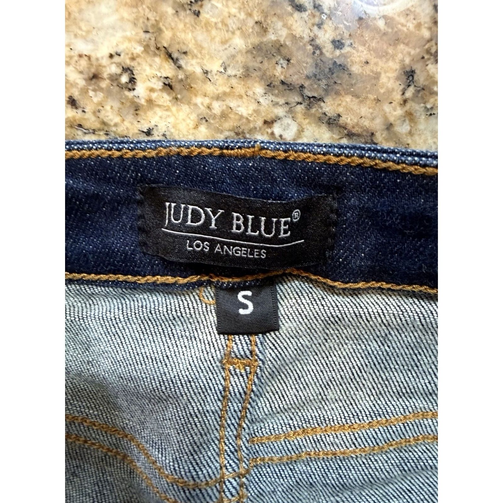 Denime Judy Blue Shorts Denim High-waisted Button Fly Distressed Raw Hem Small S Blue Cut-Off Women Size 28" / US 6 / IT 42 - 2 Thumbnail