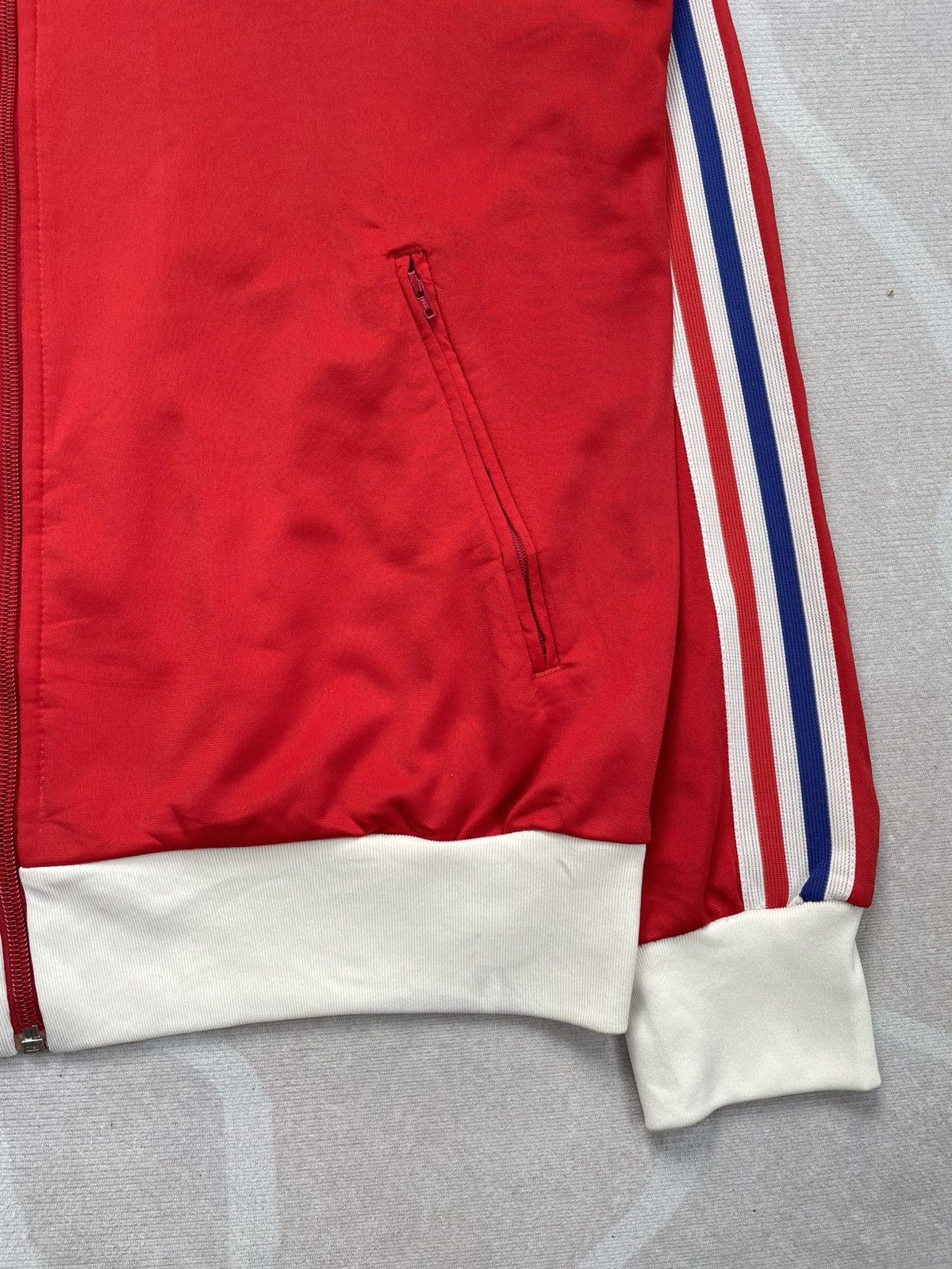 Adidas VINTAGE ADIDAS GREAT BRITAIN TRACKTOP Size US L / EU 52-54 / 3 - 9 Thumbnail
