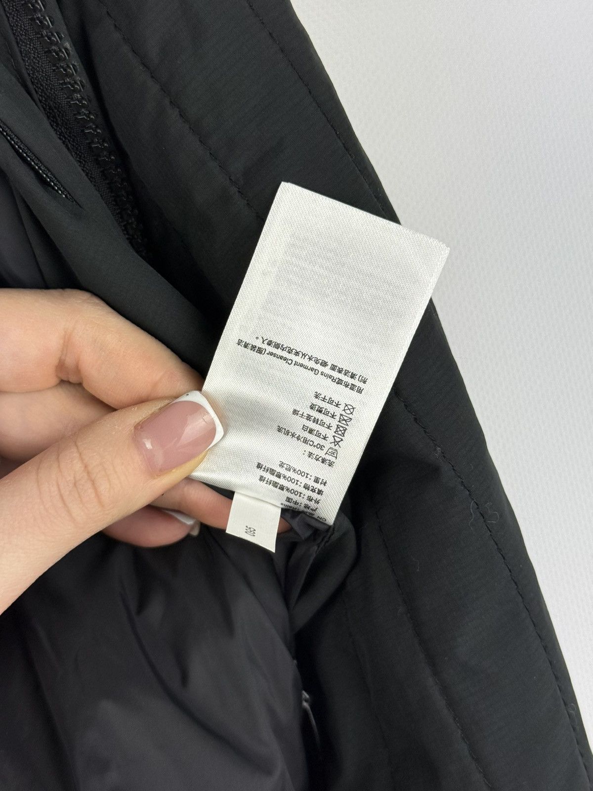 Rains Rains Unisex Nylon Quilted Full Zip Layer Jacket Size Xs / S Size US XS / EU 42 / 0 - 22 Thumbnail