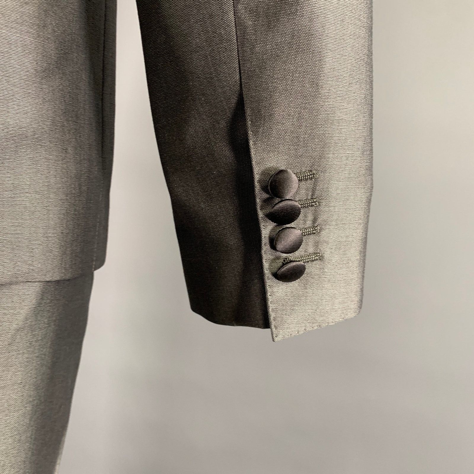 Dolce & Gabbana DOLCE & GABBANA Size 40 Grey Wool Silk Peak Lapel Tuxedo Size 40R - 5 Thumbnail