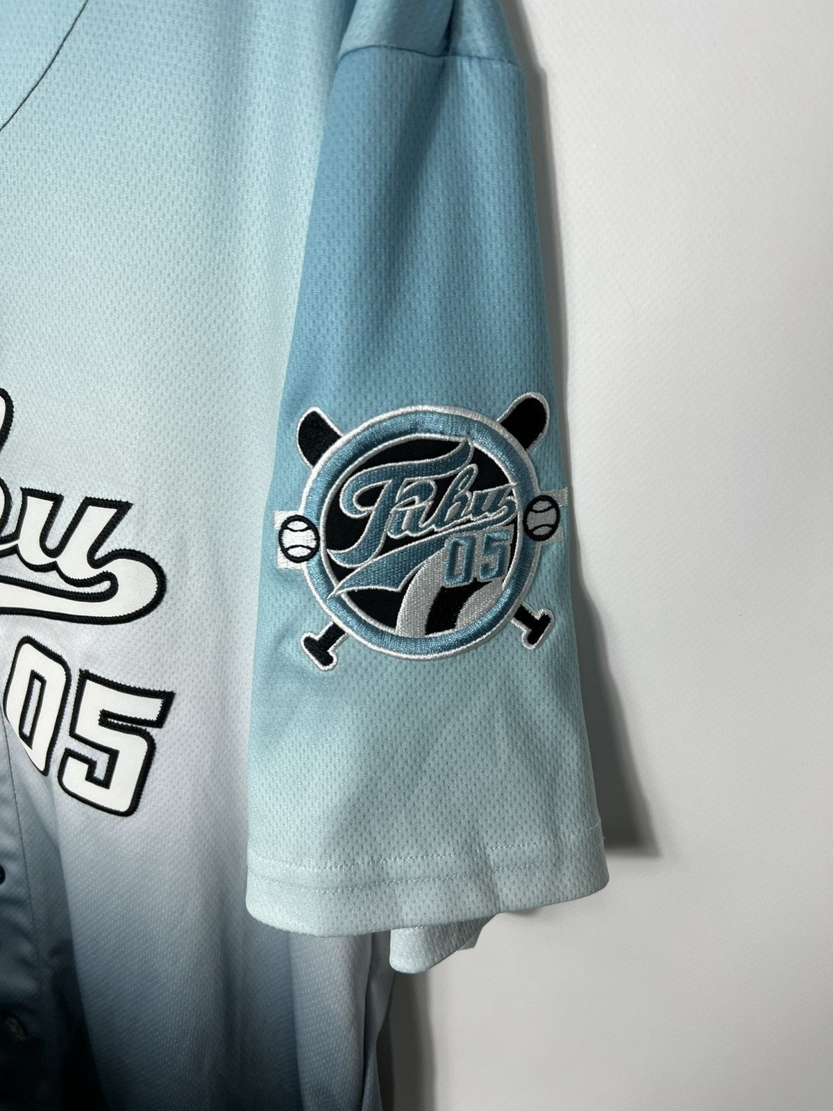 Fubu Vintage streetwear Fubu Varsity Baseball Oversized Jersey Size US S / EU 44-46 / 1 - 2 Thumbnail