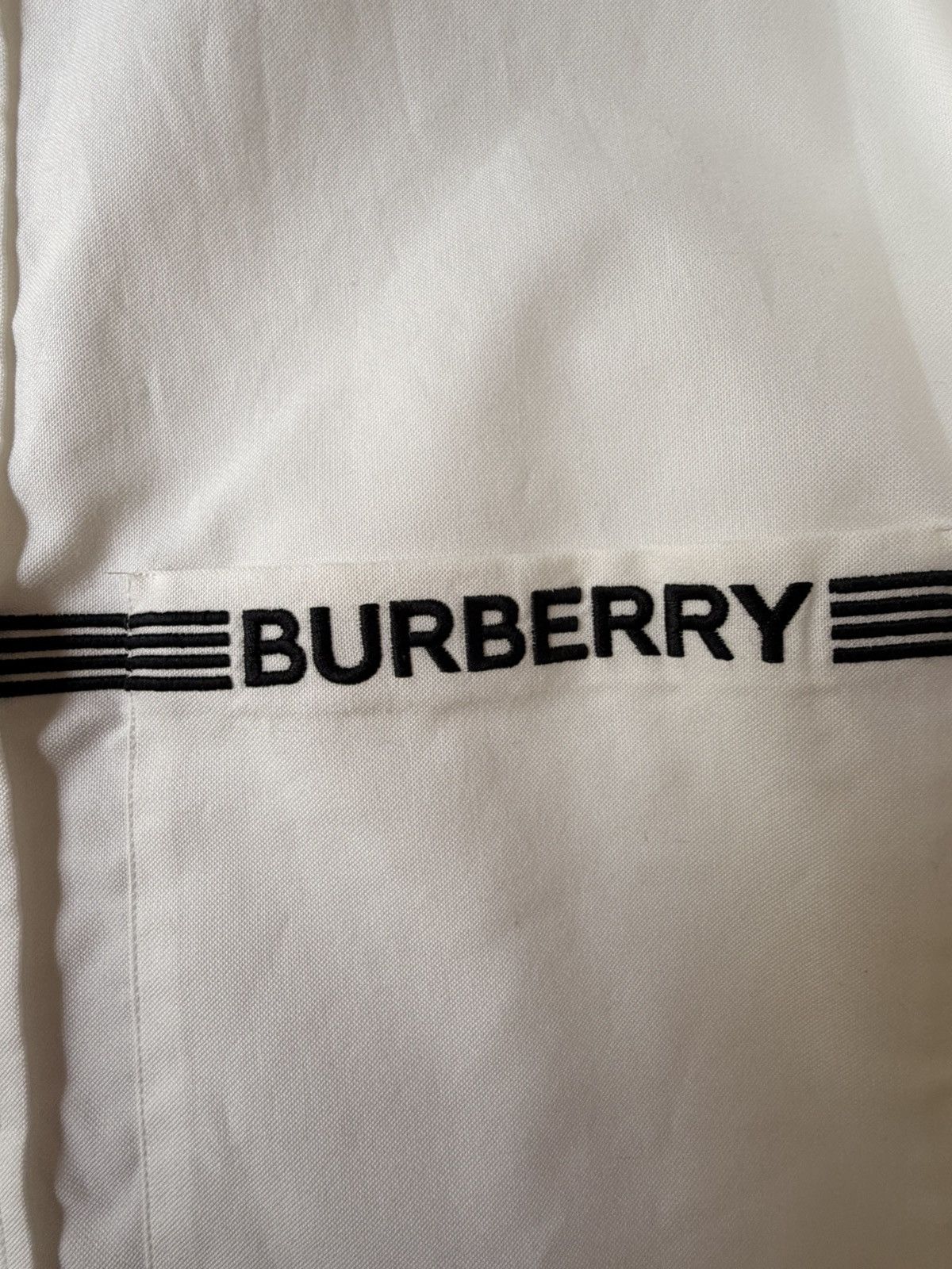 Burberry BURBERRY WHITE BUTTON DOWN SHIRT Size US XL / EU 56 / 4 - 3 Thumbnail