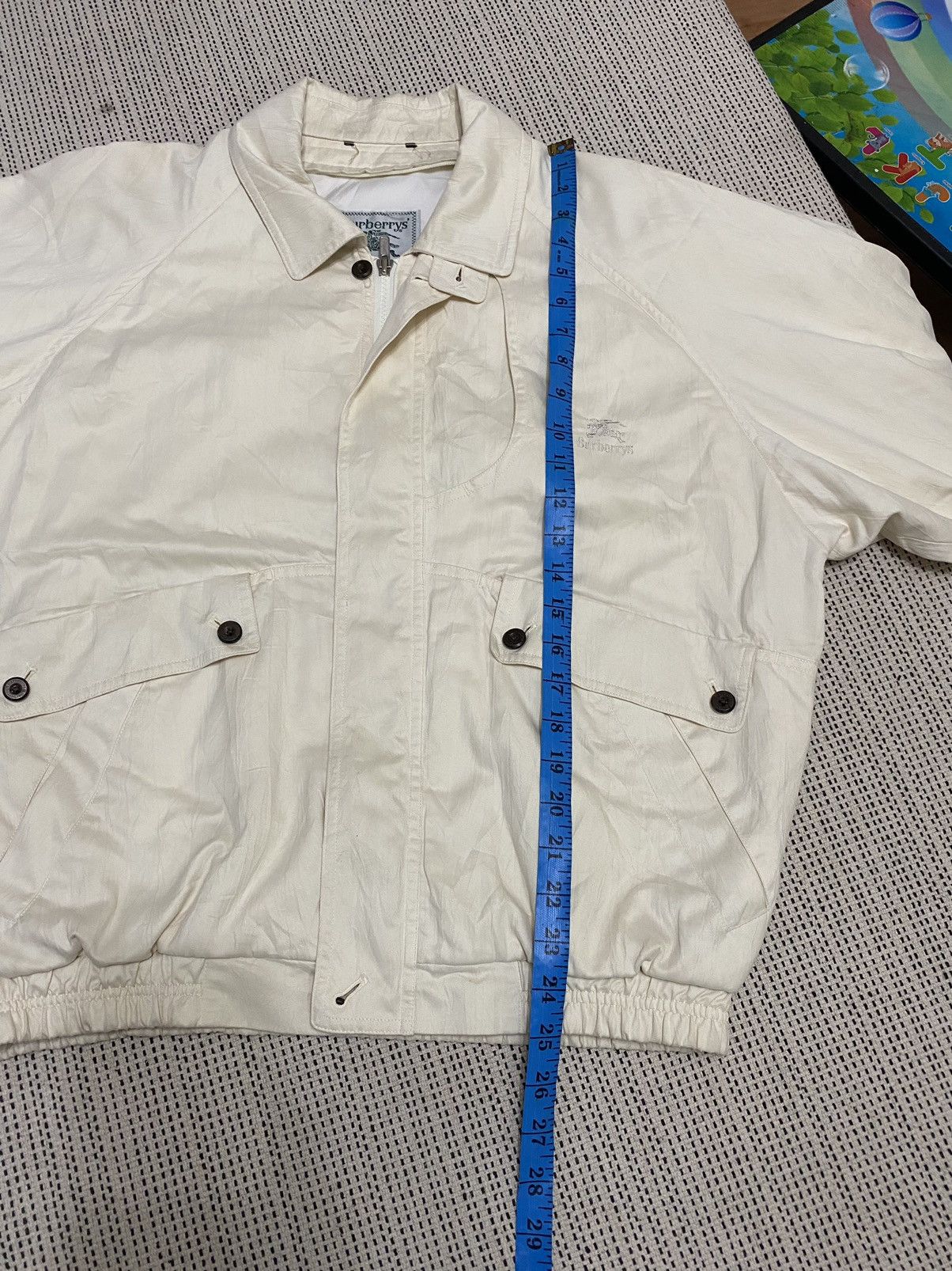 Burberry × Vintage 80s BURBERRY MEN’S CREM BOMBER JACKET Size US M / EU 48-50 / 2 - 15 Thumbnail