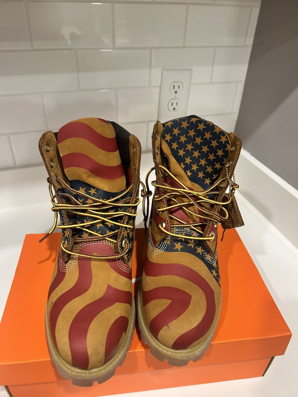 Supreme x Timberland 6-Inch Boots “Stars and Stripes”