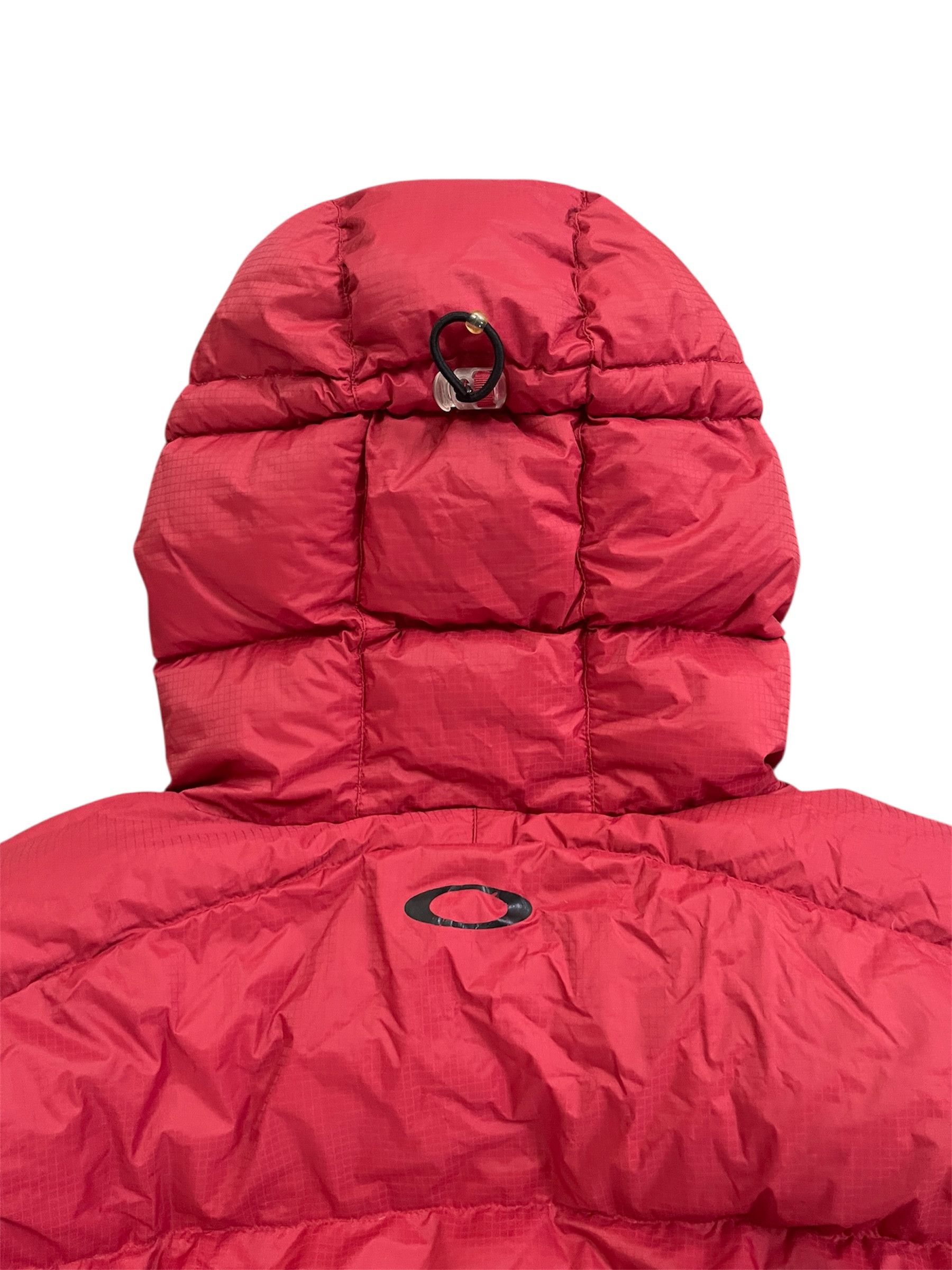 Oakley × Vintage Red Oxblood Oakley Down Puffer Jacket Travis Scott Size US XL / EU 56 / 4 - 6 Thumbnail